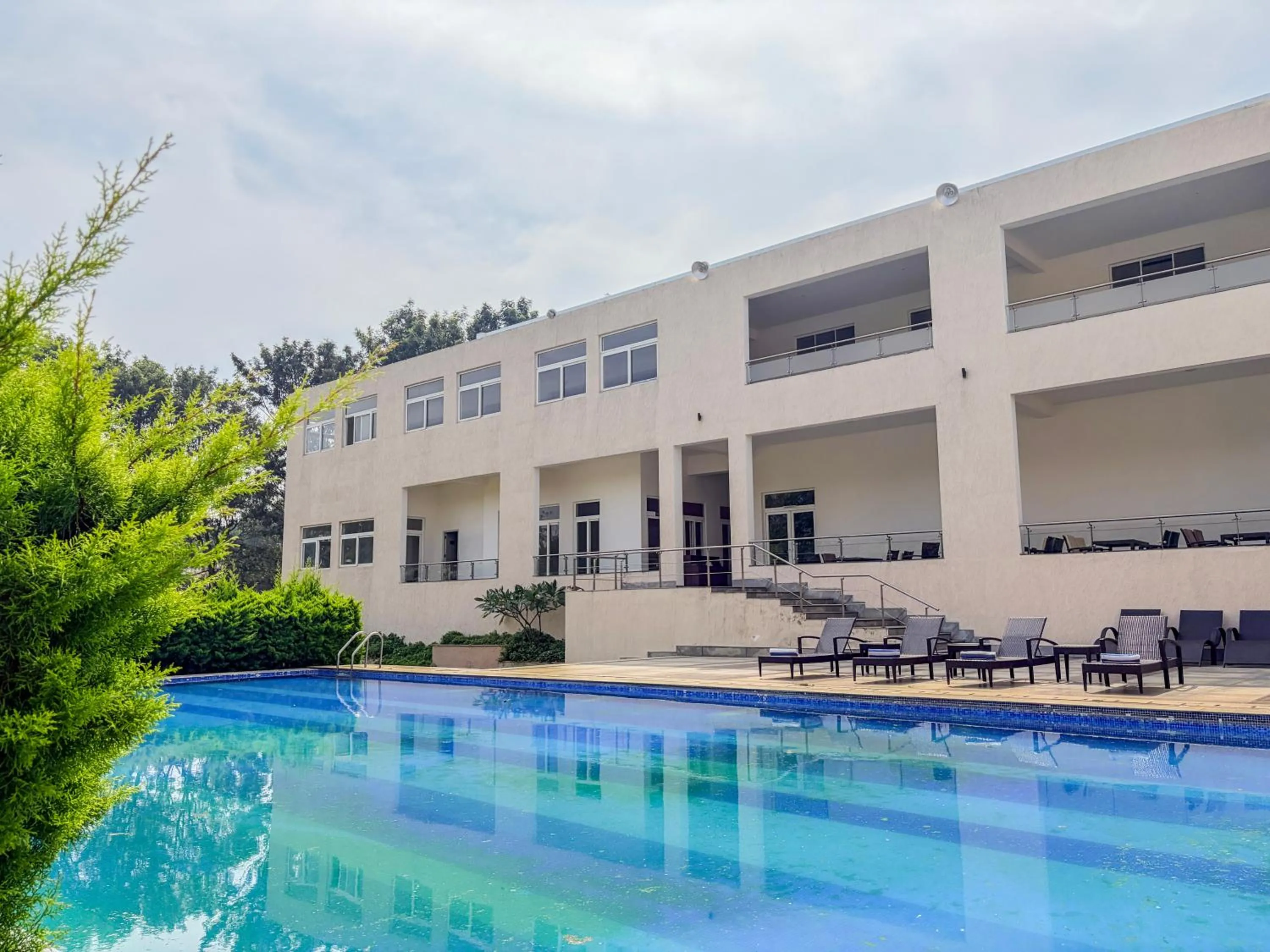 Swimming pool in Spree Resort At Century Wintersun