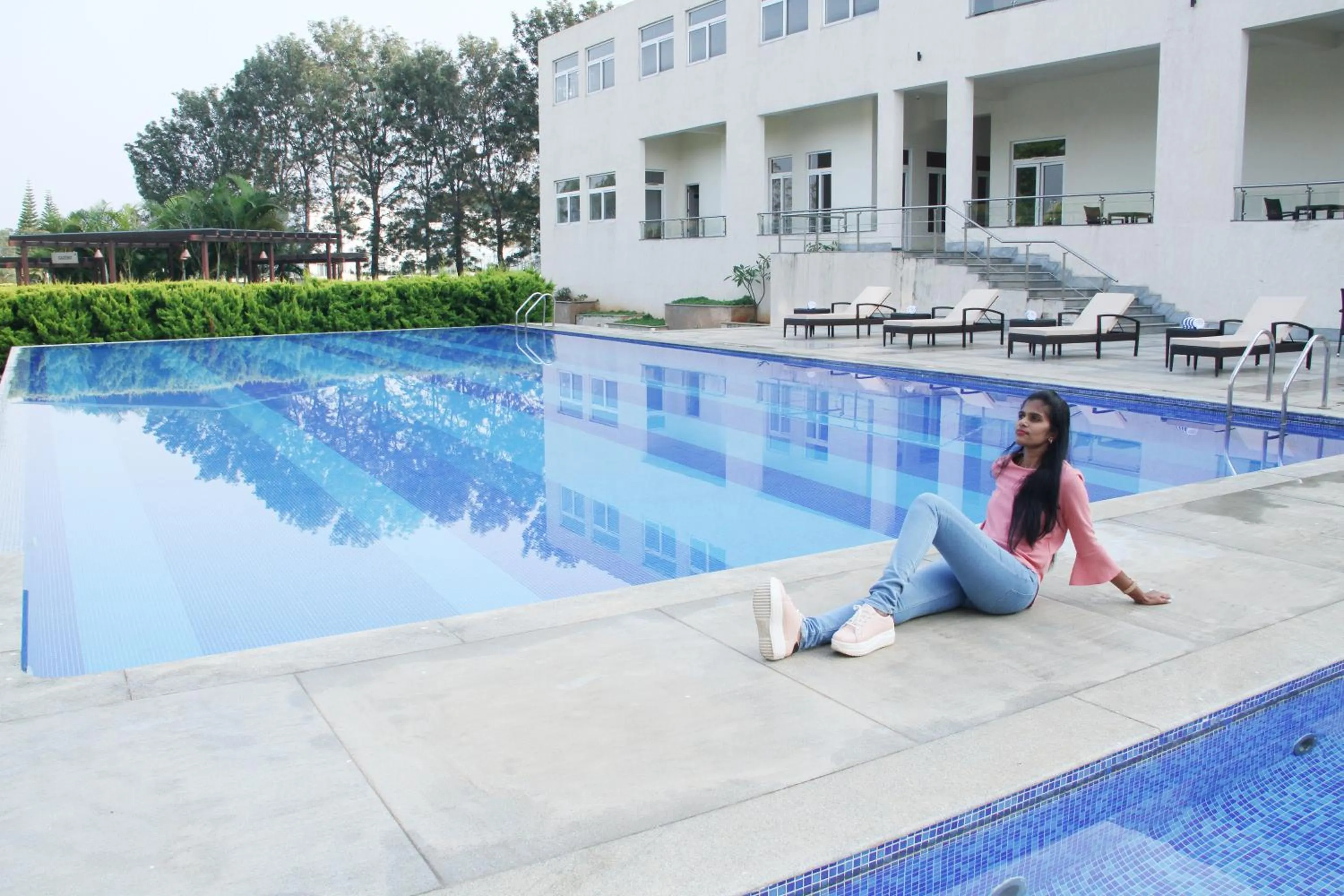 Swimming pool in Spree Resort At Century Wintersun