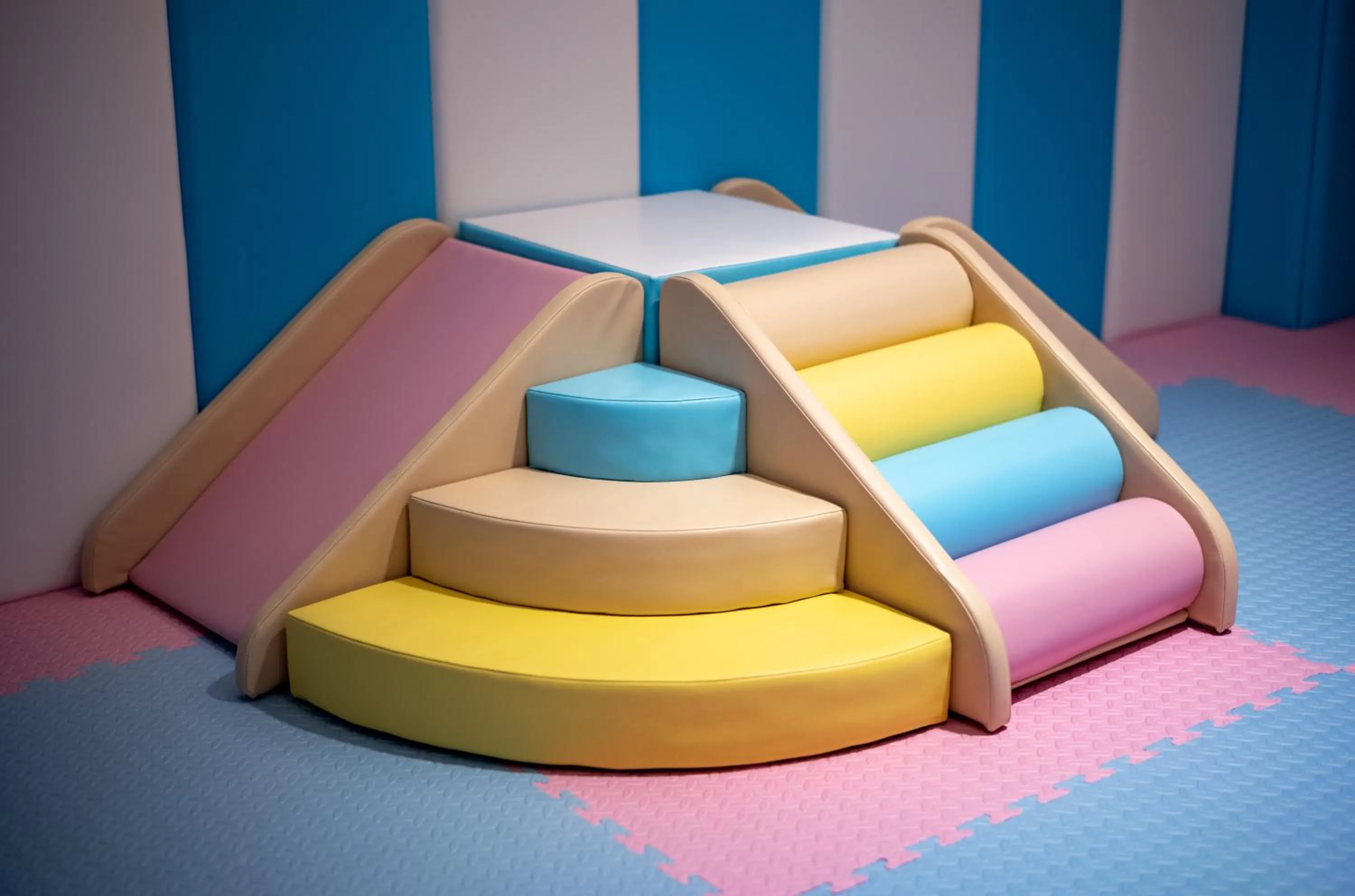 Children play ground in ParcVue Hotel Residence Nanjing