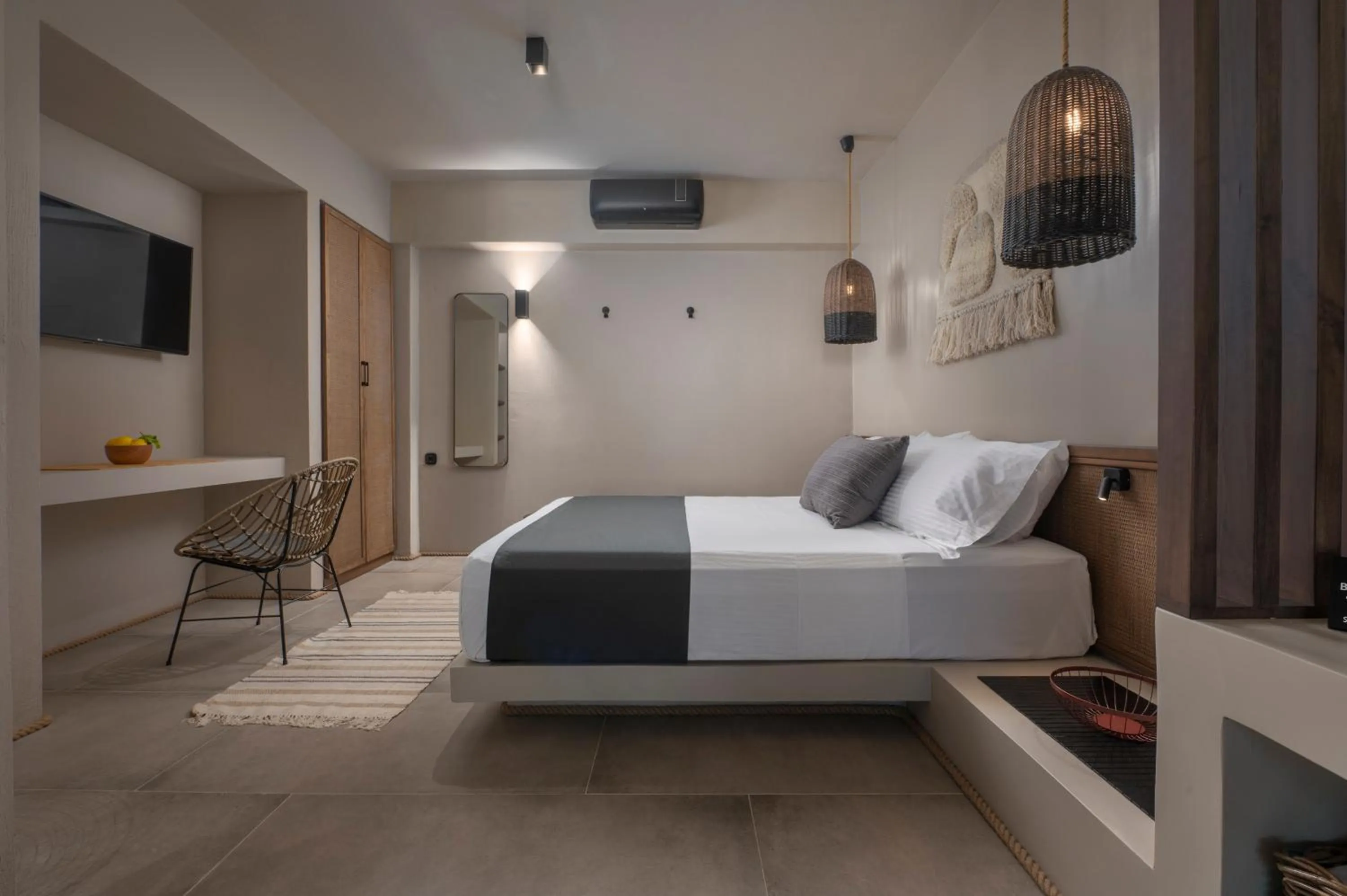 Bed in Anmian Suites