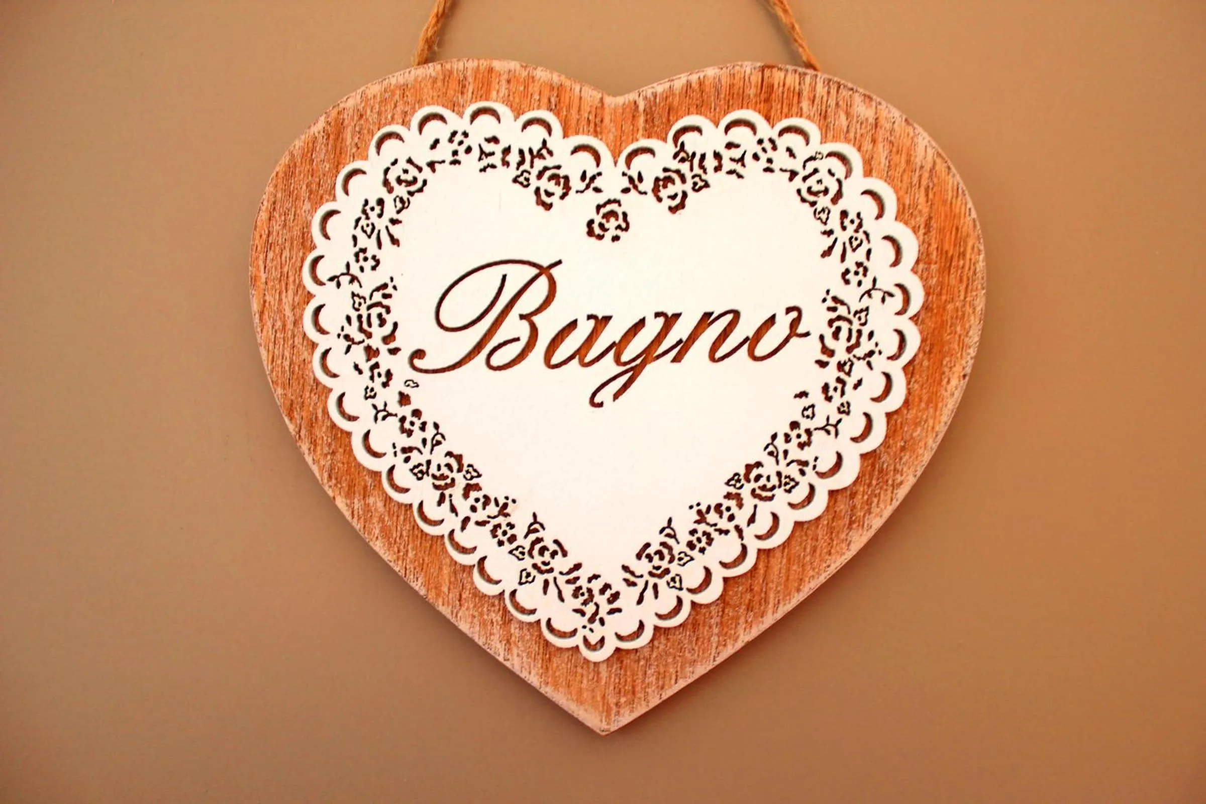 Decorative detail in Albergo Benito