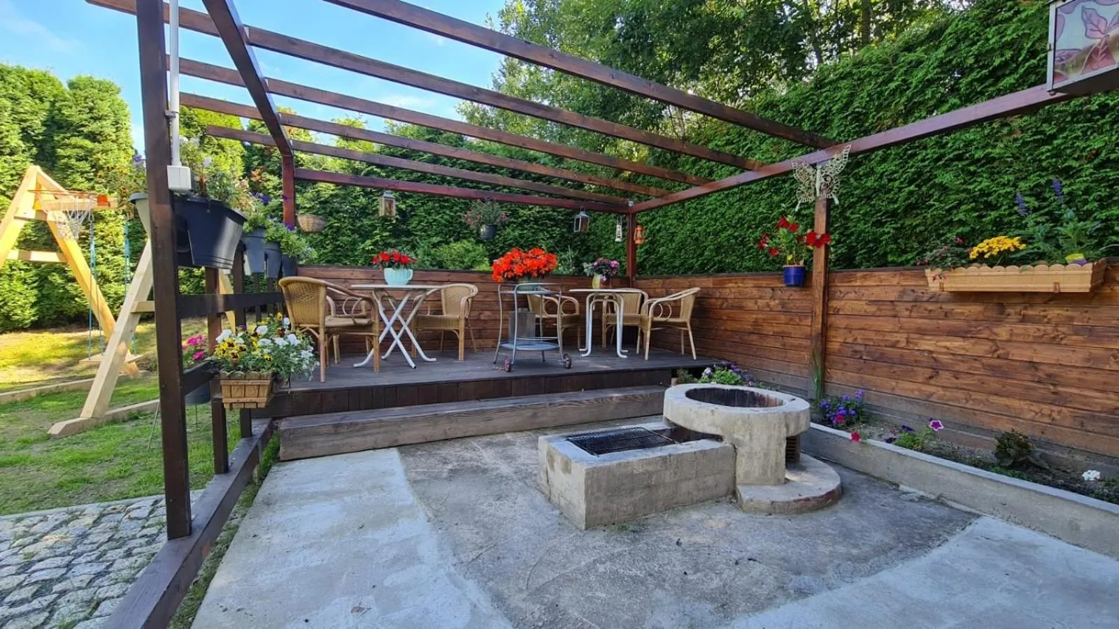 Spring in Dom Pod Sosną