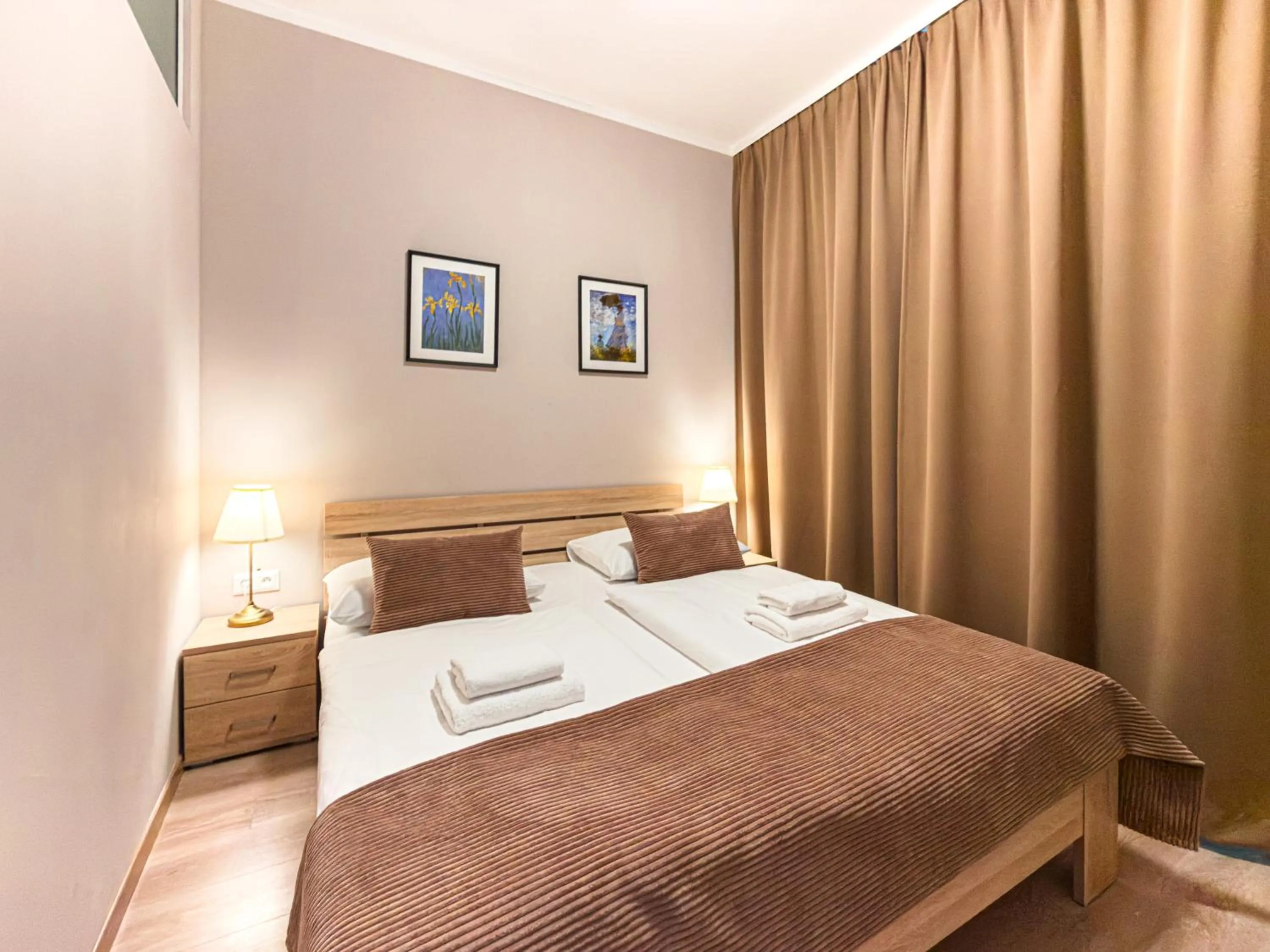 Bed in Metropolitan Star Apart Hotel