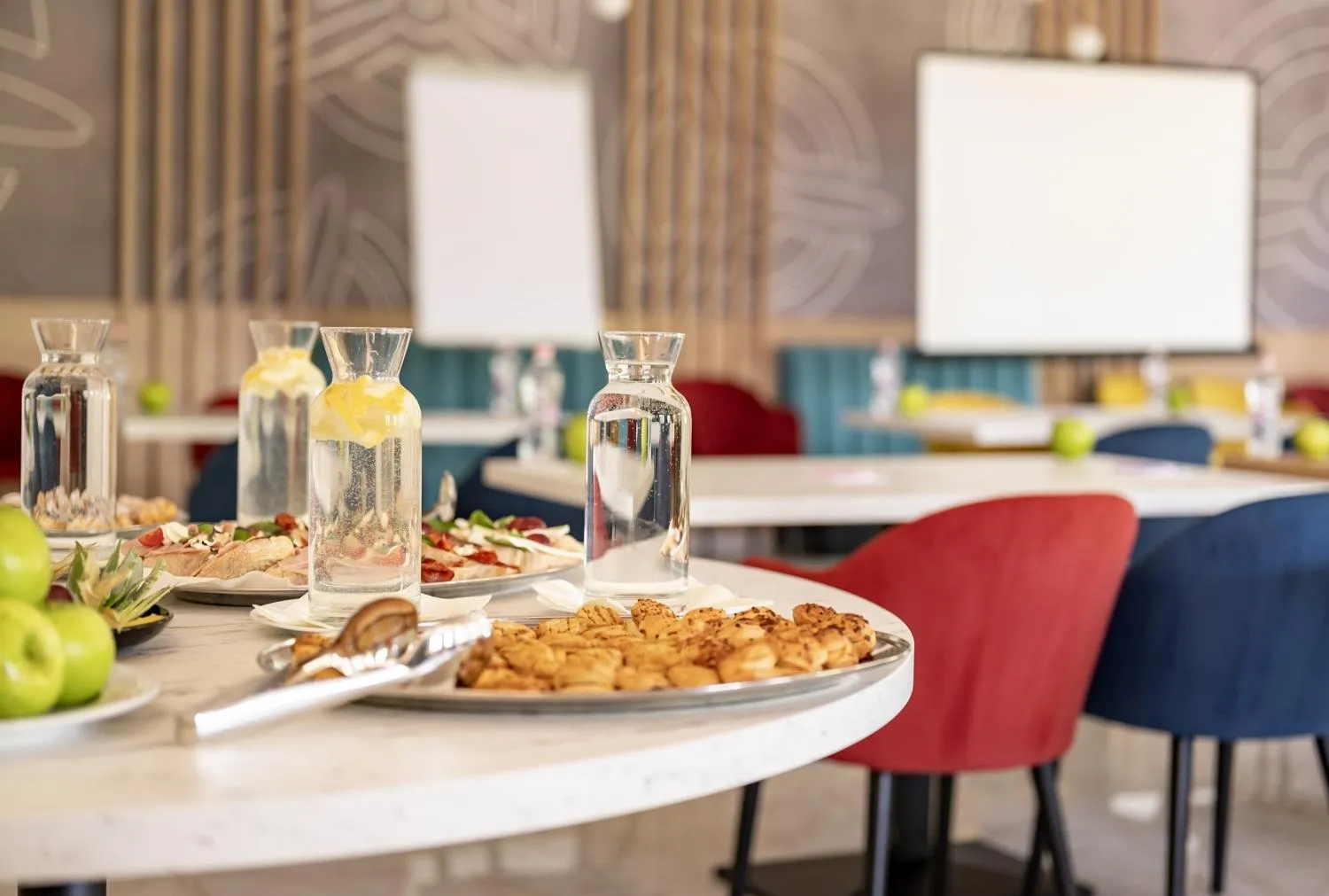 Food and drinks in Airport Hotel Budapest