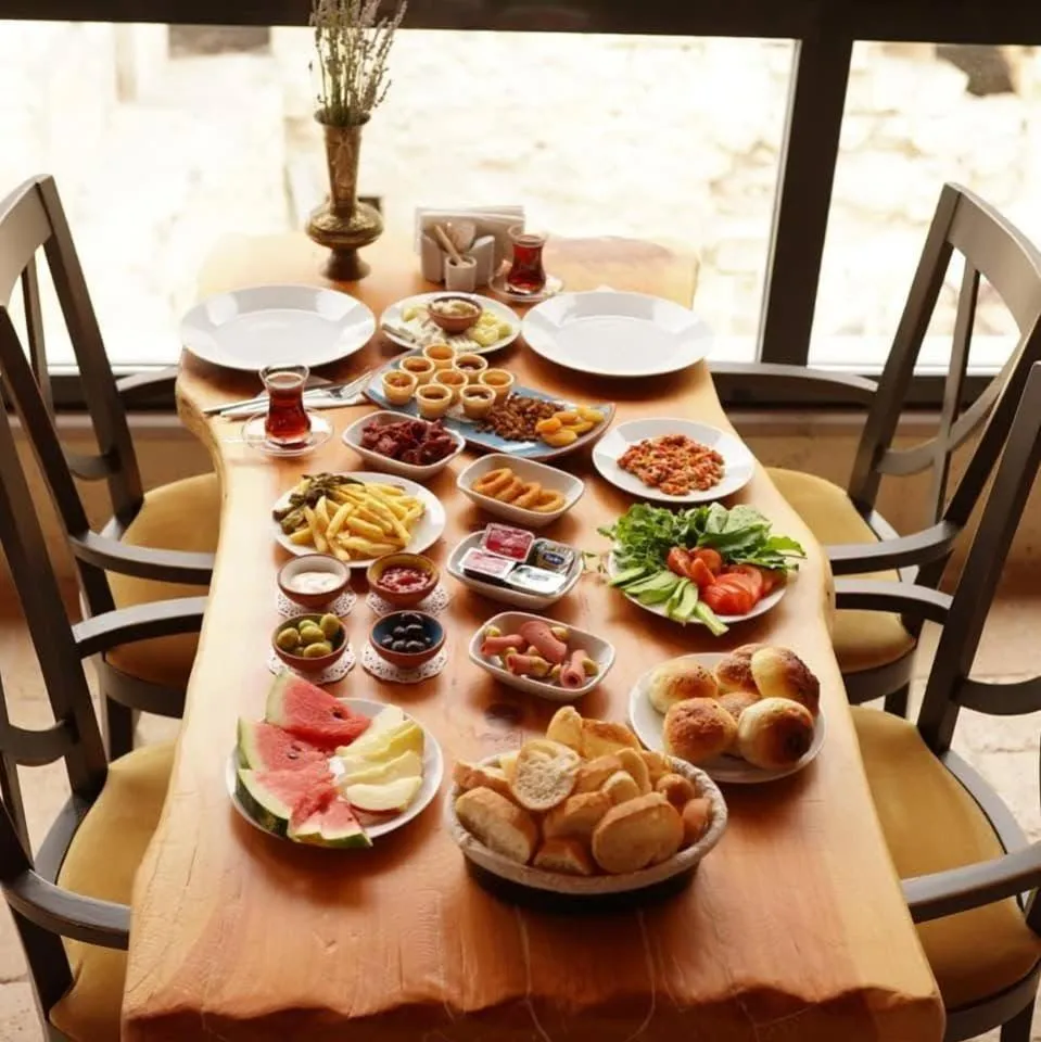 Breakfast in Pome Granate Cave Hotel