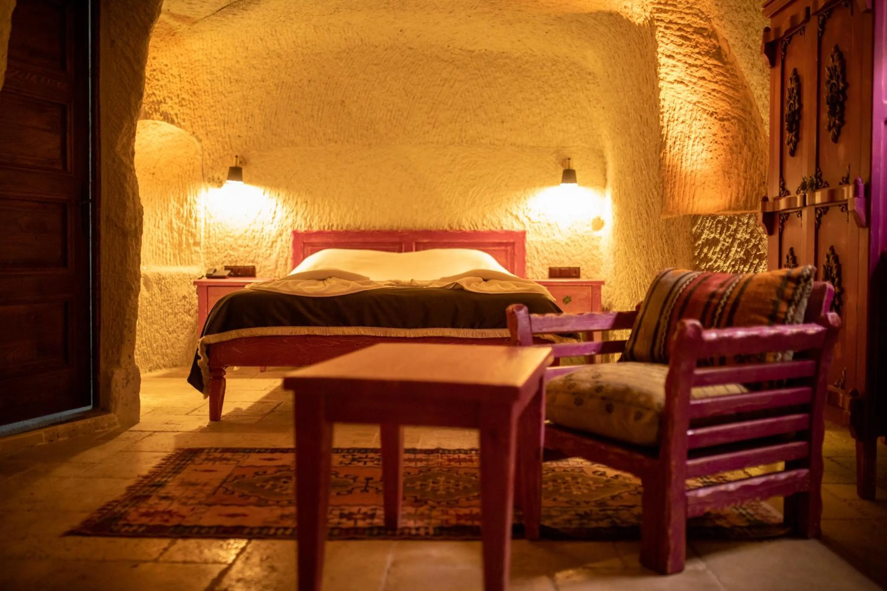 Bed in Pome Granate Cave Hotel