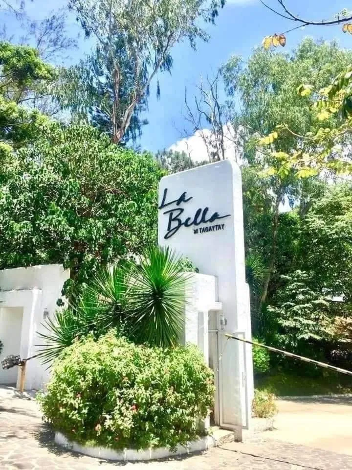 Facade/entrance in Casa Ayesha Sweet Staycation at La Bella Tagaytay