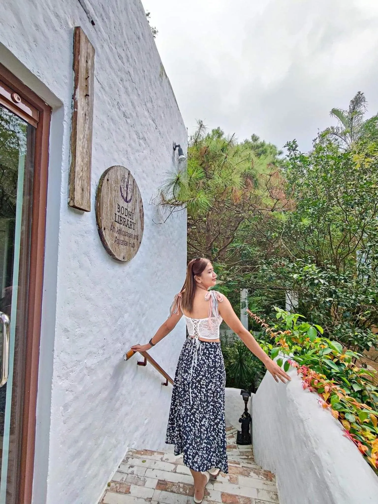 Restaurant/places to eat in Casa Ayesha Sweet Staycation at La Bella Tagaytay
