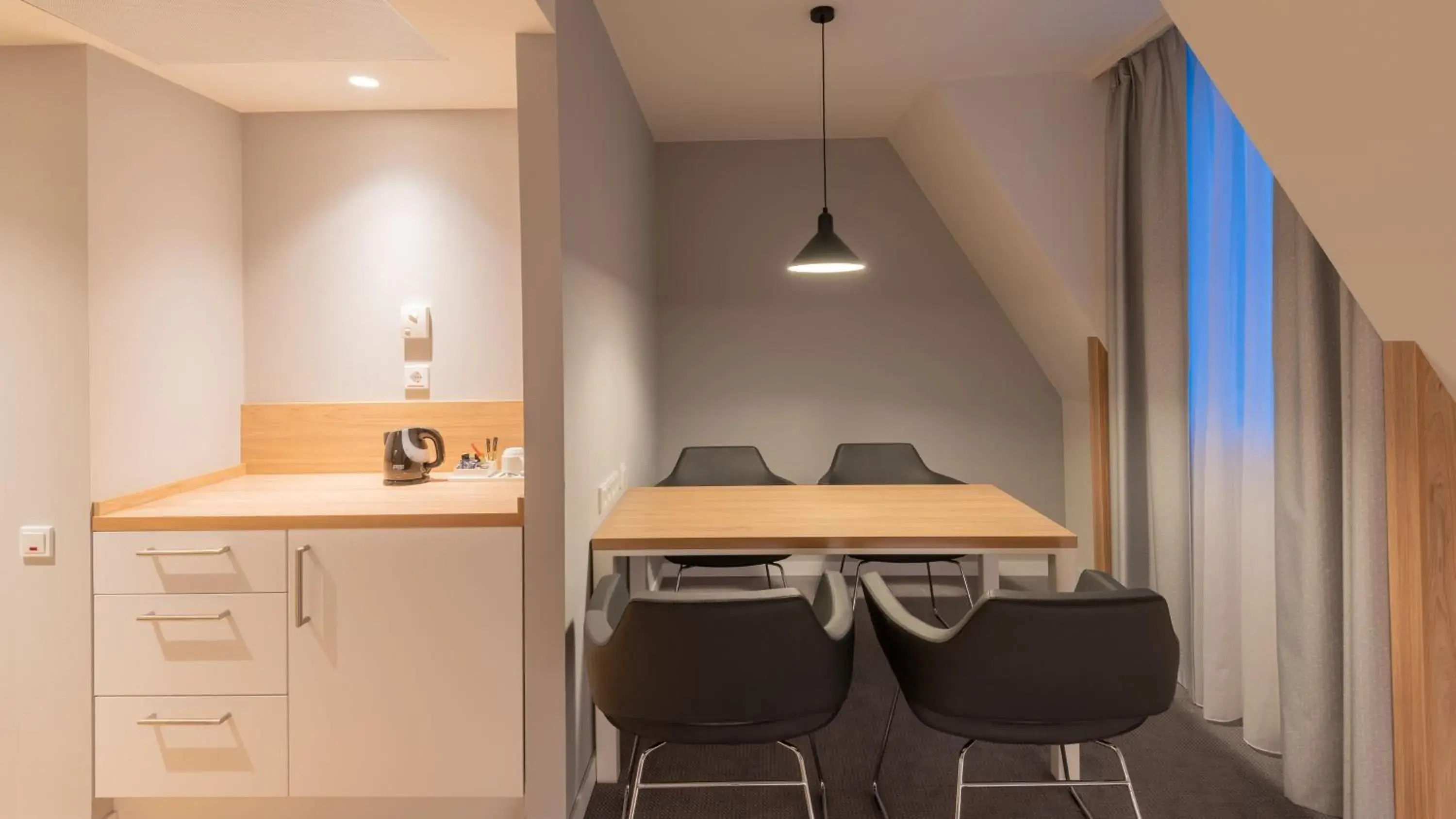 Queen Suite with Sofa in Holiday Inn Express & Suites - Potsdam, an IHG Hotel Queen Suite with Sofa in Holiday Inn Express & Suites - Potsdam, an IHG Hotel