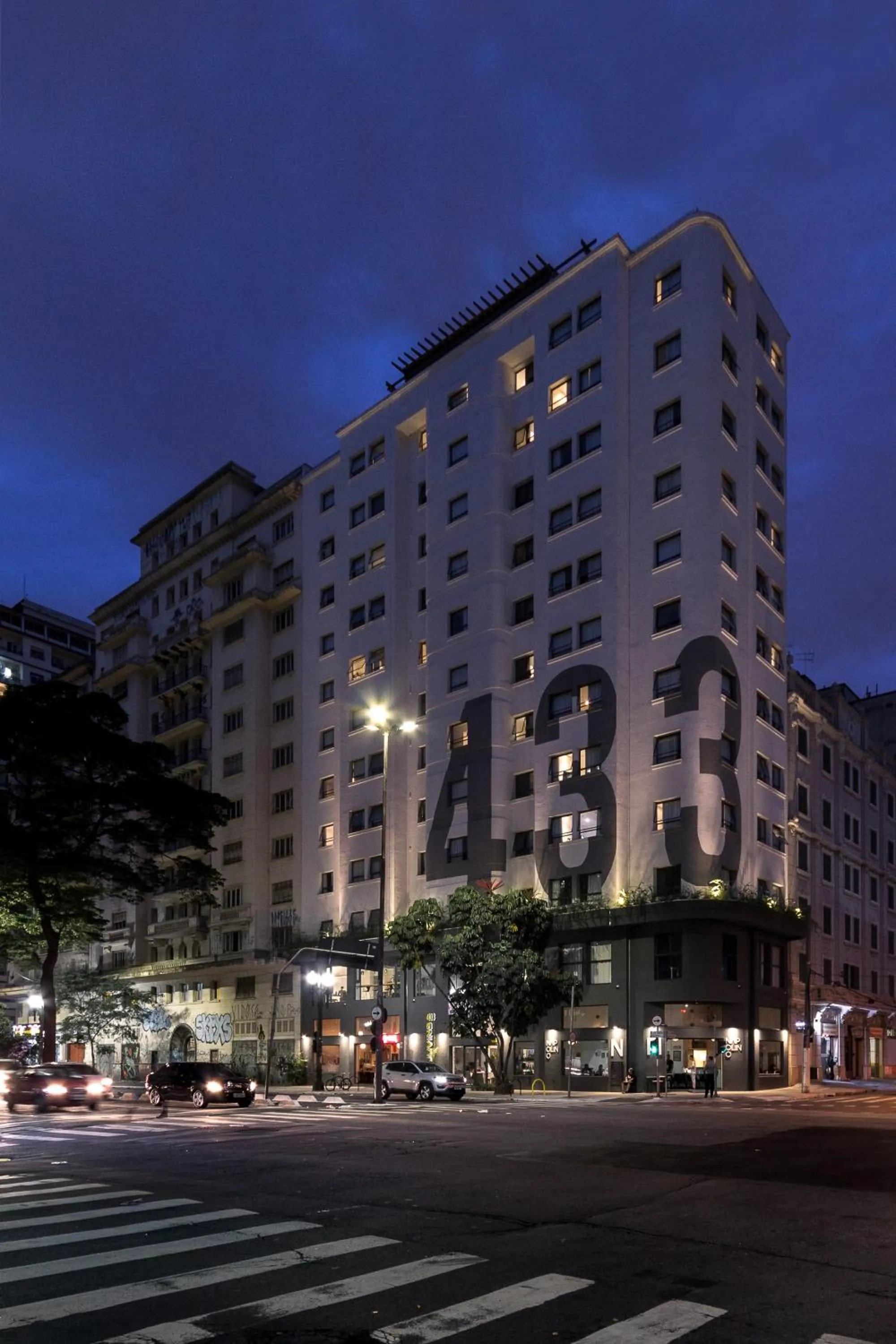 Property building in Hotel Centro 433