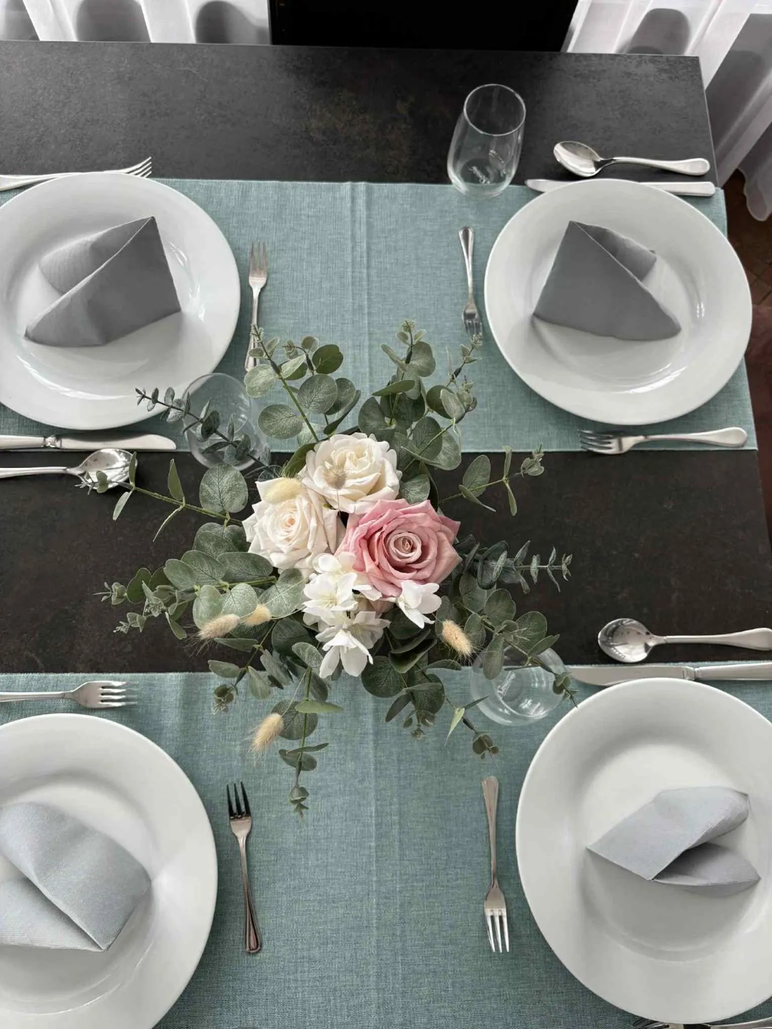 Amstel Hattyú Panzió -Érintésmentes bejelentkezés