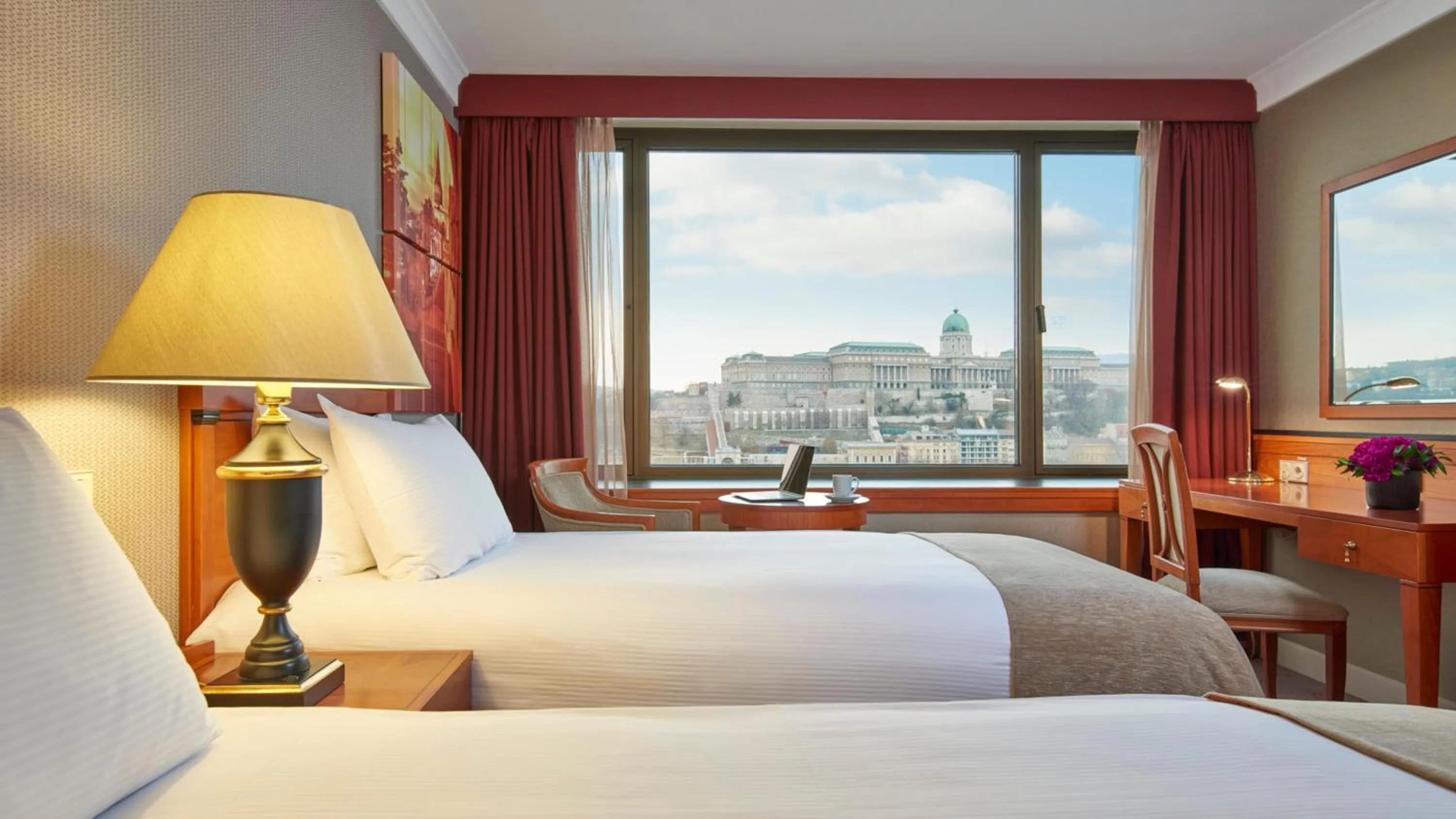 Photo of the whole room, Bed in InterContinental Budapest by IHG