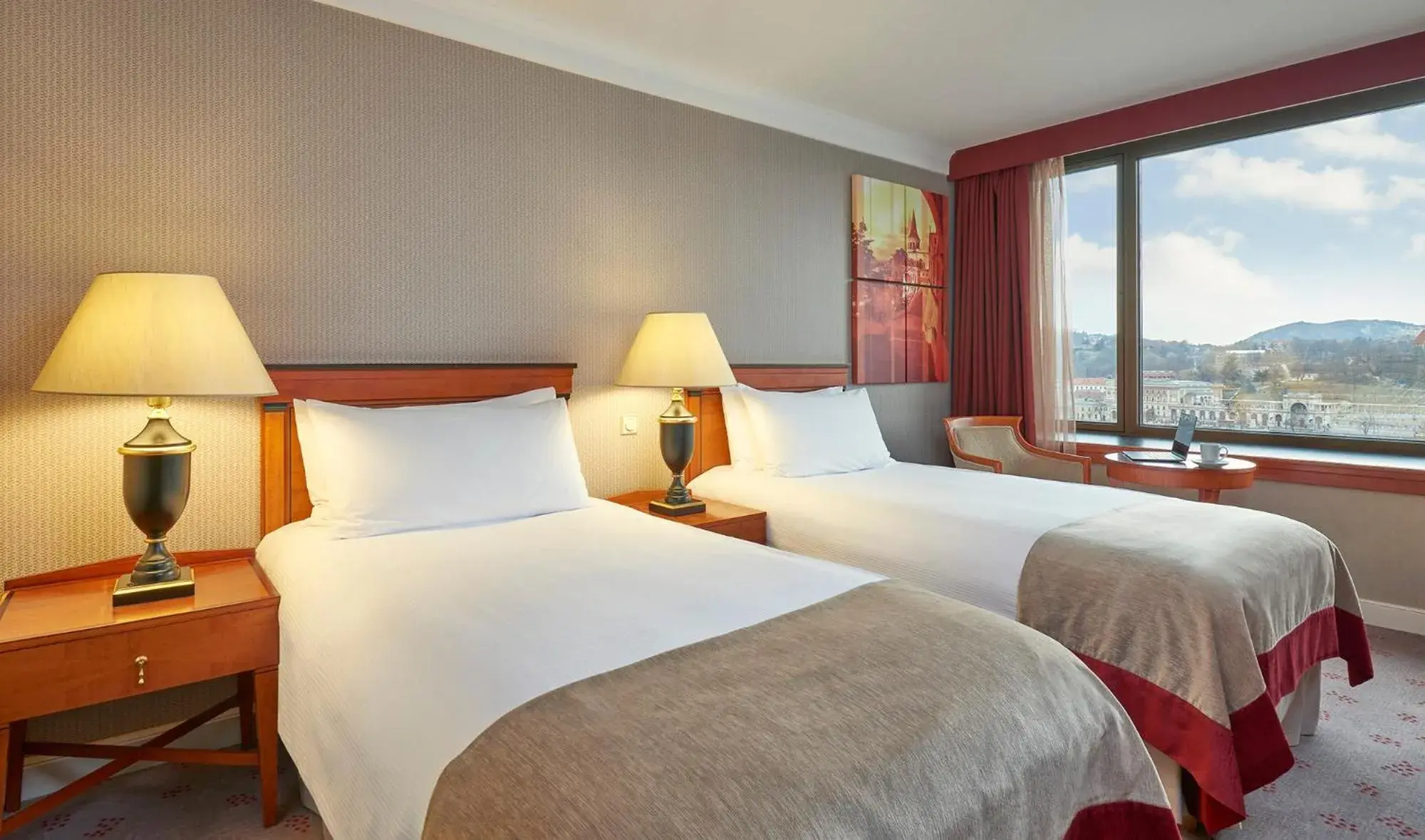 Twin Classic River View in InterContinental Budapest by IHG Twin Classic River View in InterContinental Budapest by IHG