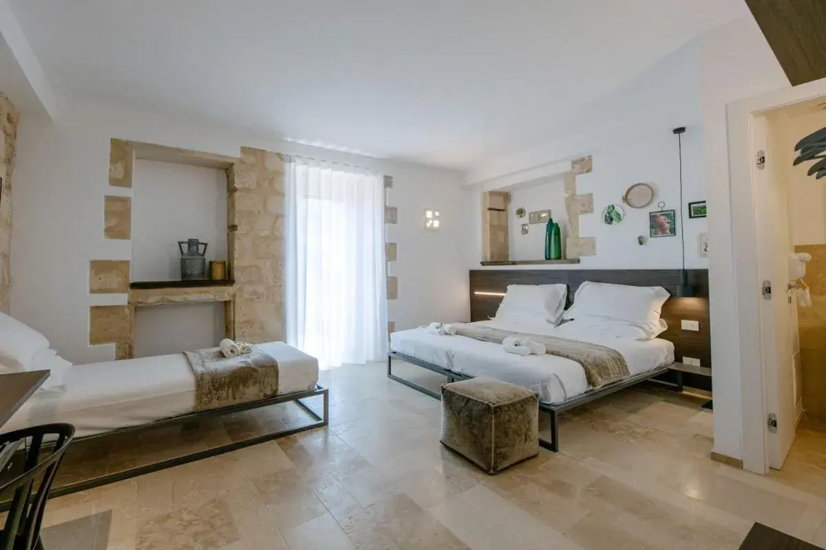 Superior Triple Room - single occupancy in IBLA ROOMS Superior Triple Room - single occupancy in IBLA ROOMS