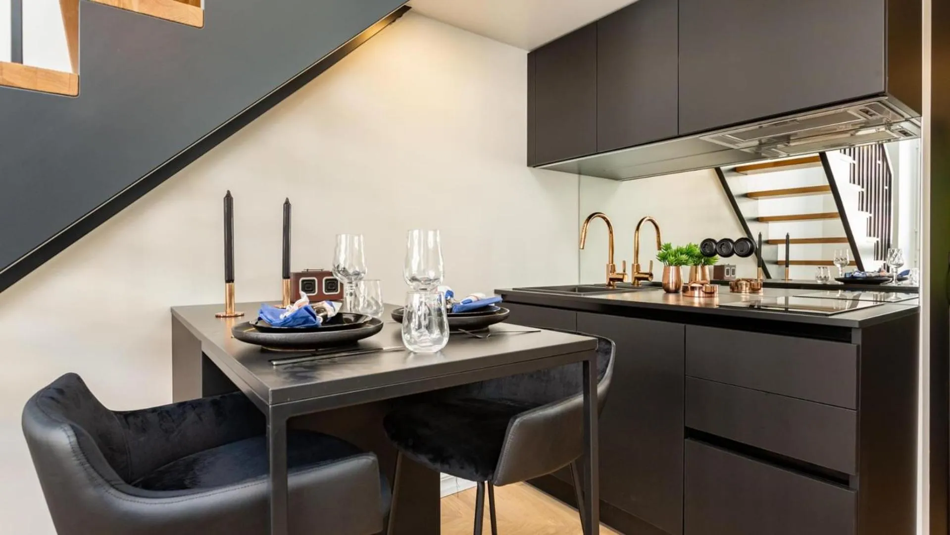 Kitchen or kitchenette in Bob W Tartu Old Town