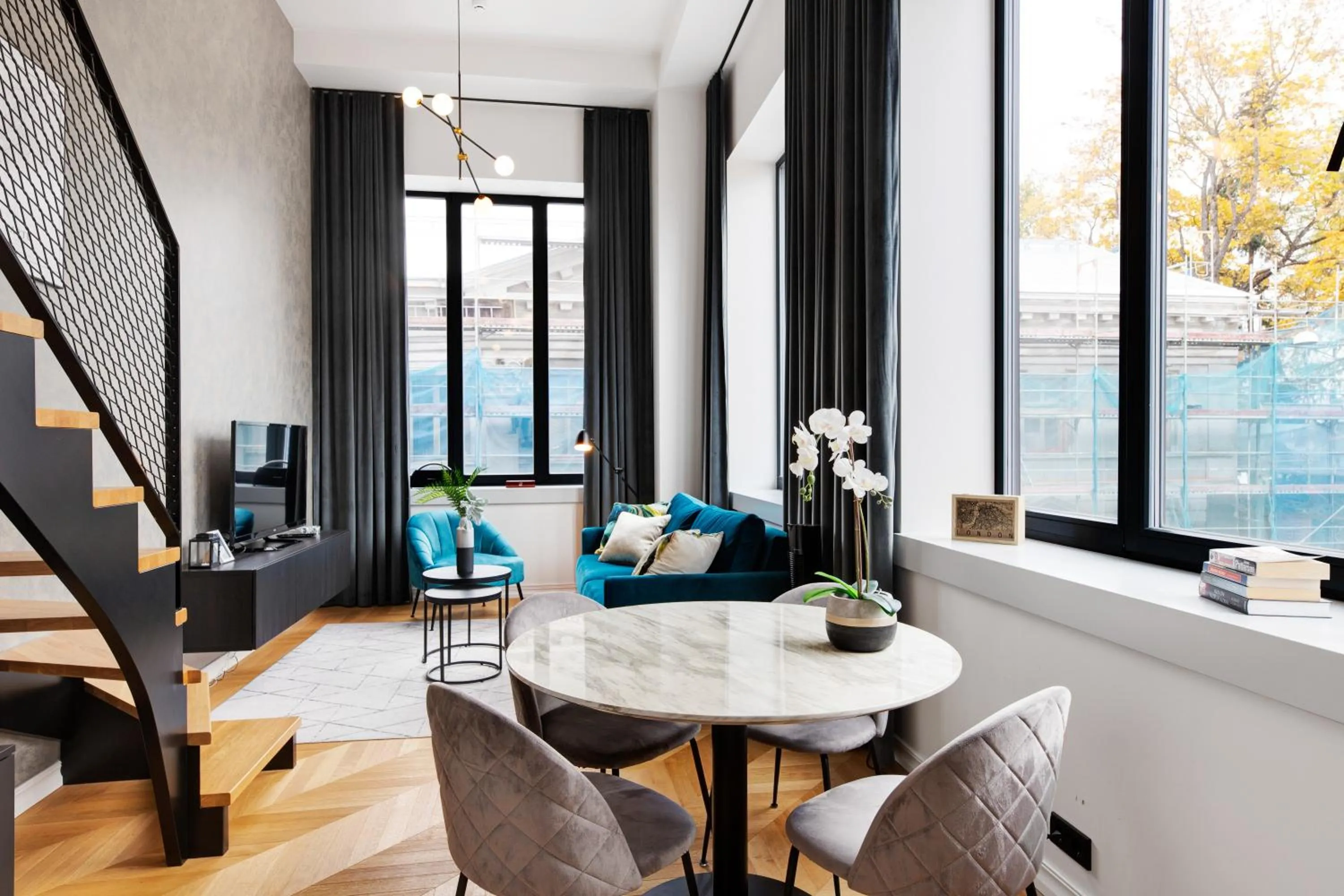 TV and multimedia in Bob W Tartu Old Town