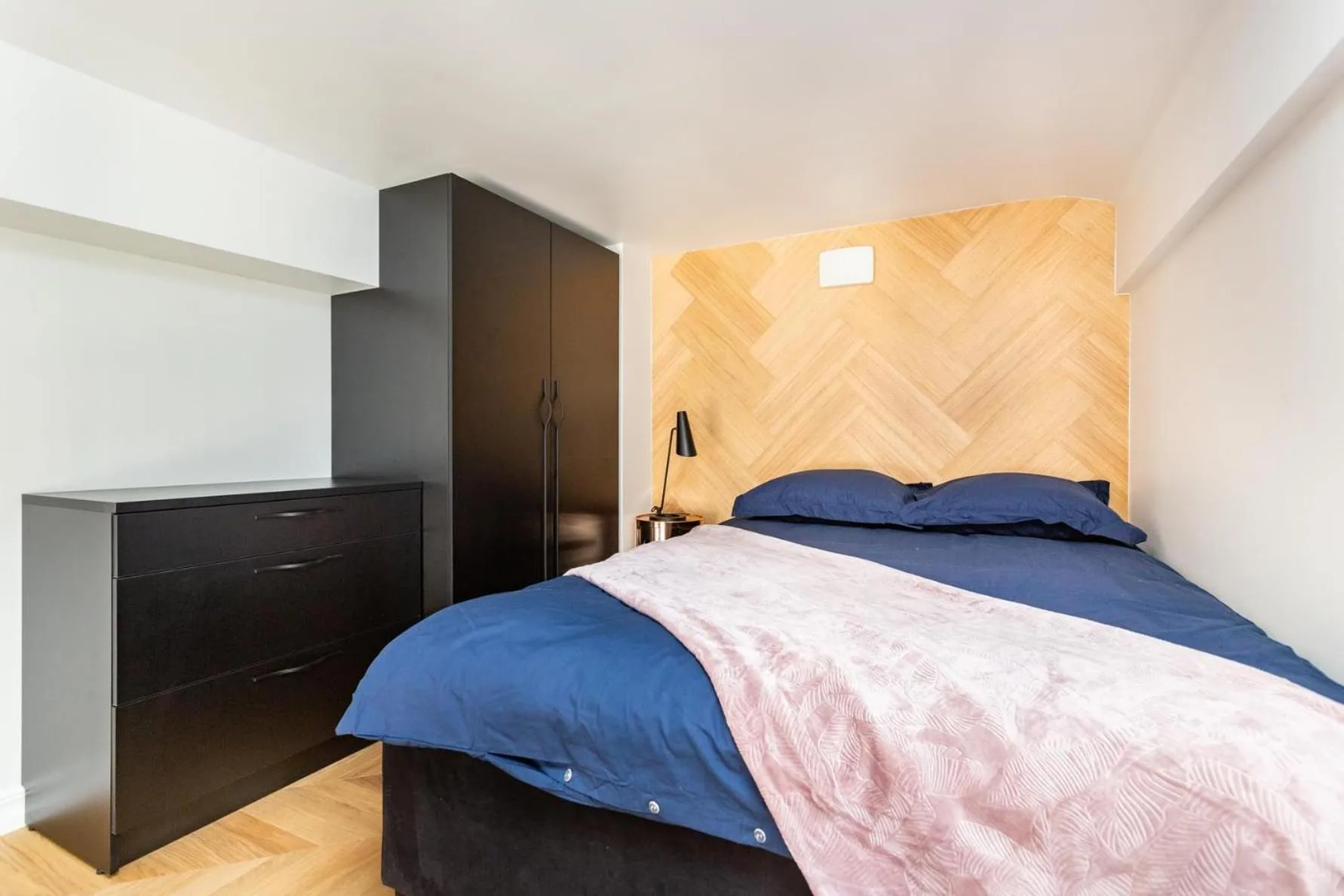 Bedroom, Bed in Bob W Tartu Old Town