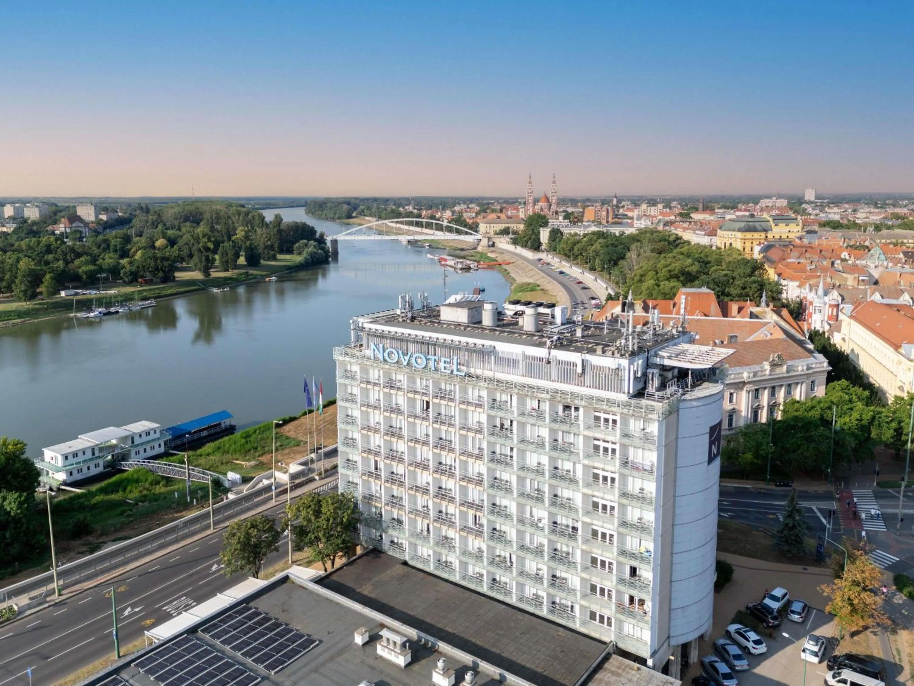 Property building in Novotel Szeged