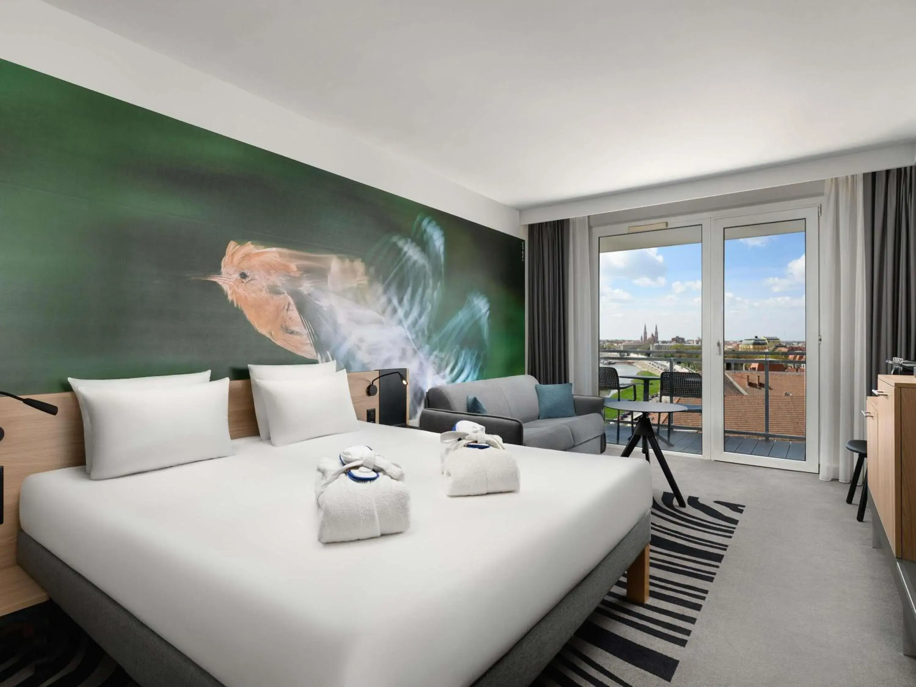 Executive Double Room with Sofa Bed in Novotel Szeged Executive Double Room with Sofa Bed in Novotel Szeged