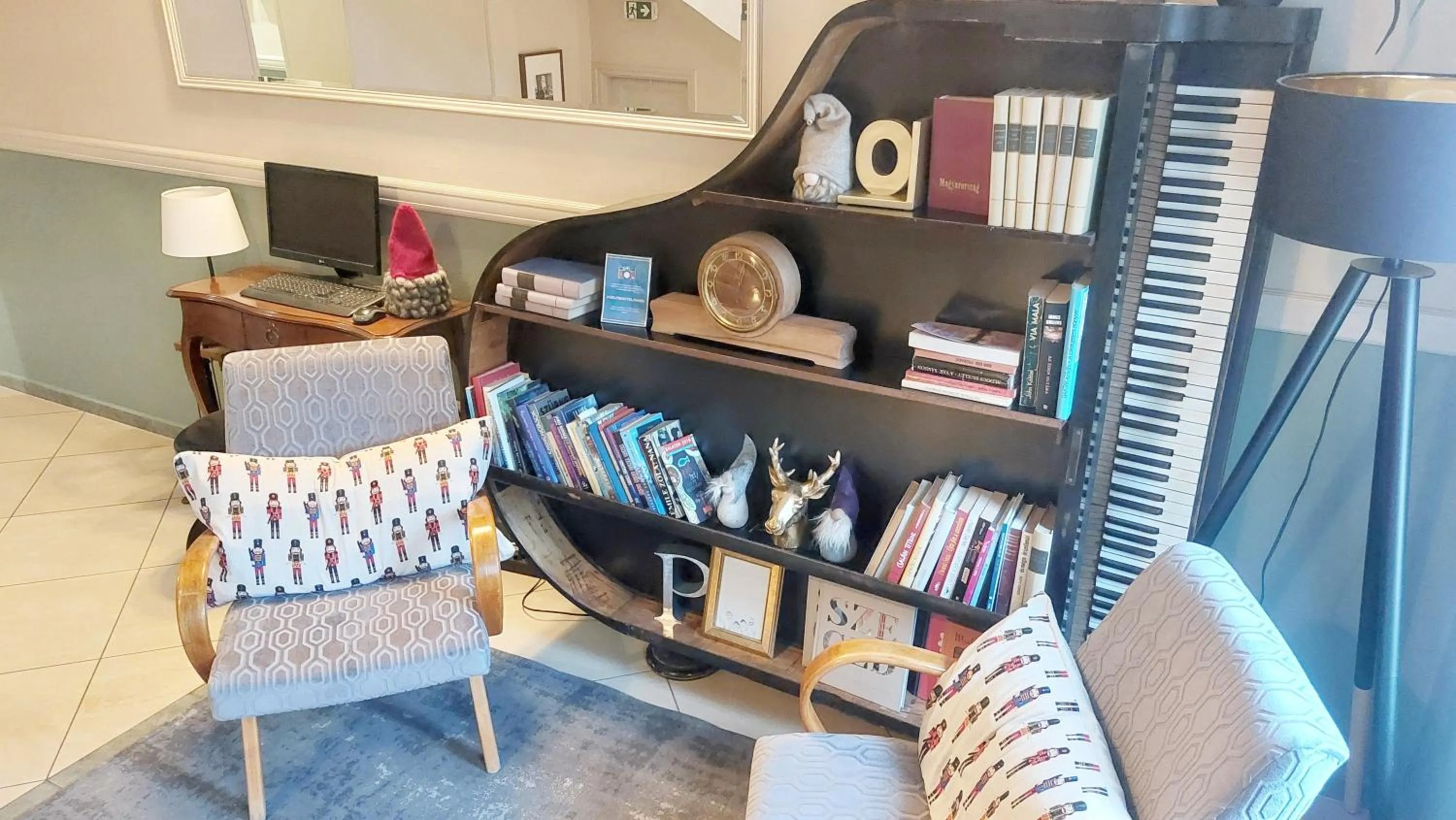 Property building in Hotel Piano