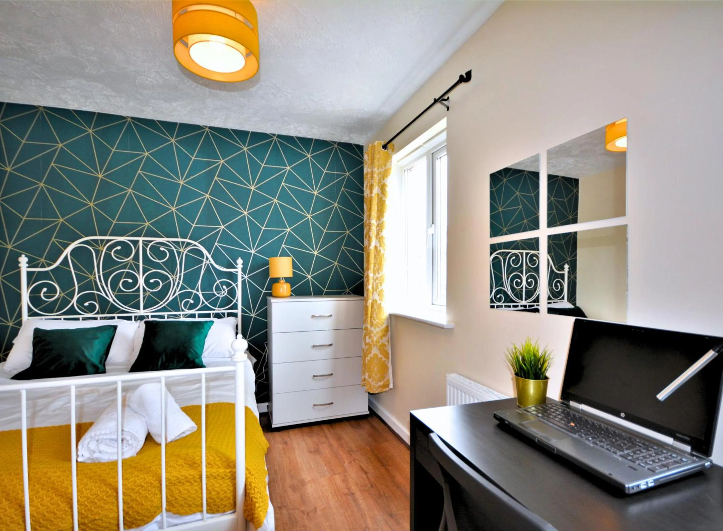 Bedroom, Bed in Manchester Townhouse by BEVOLVE - 4 bedrooms - Free Parking