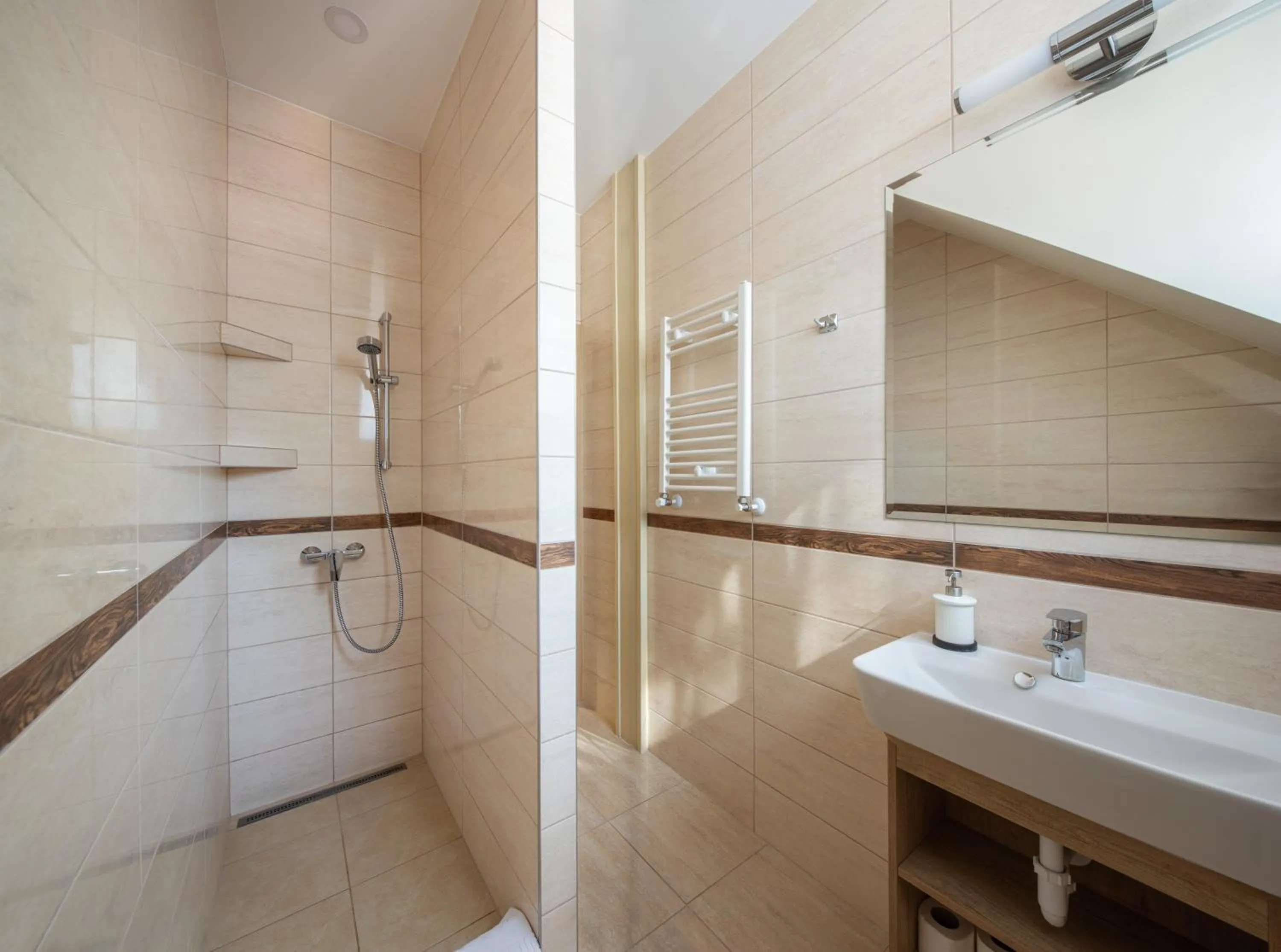 Bathroom in Hotel Solero