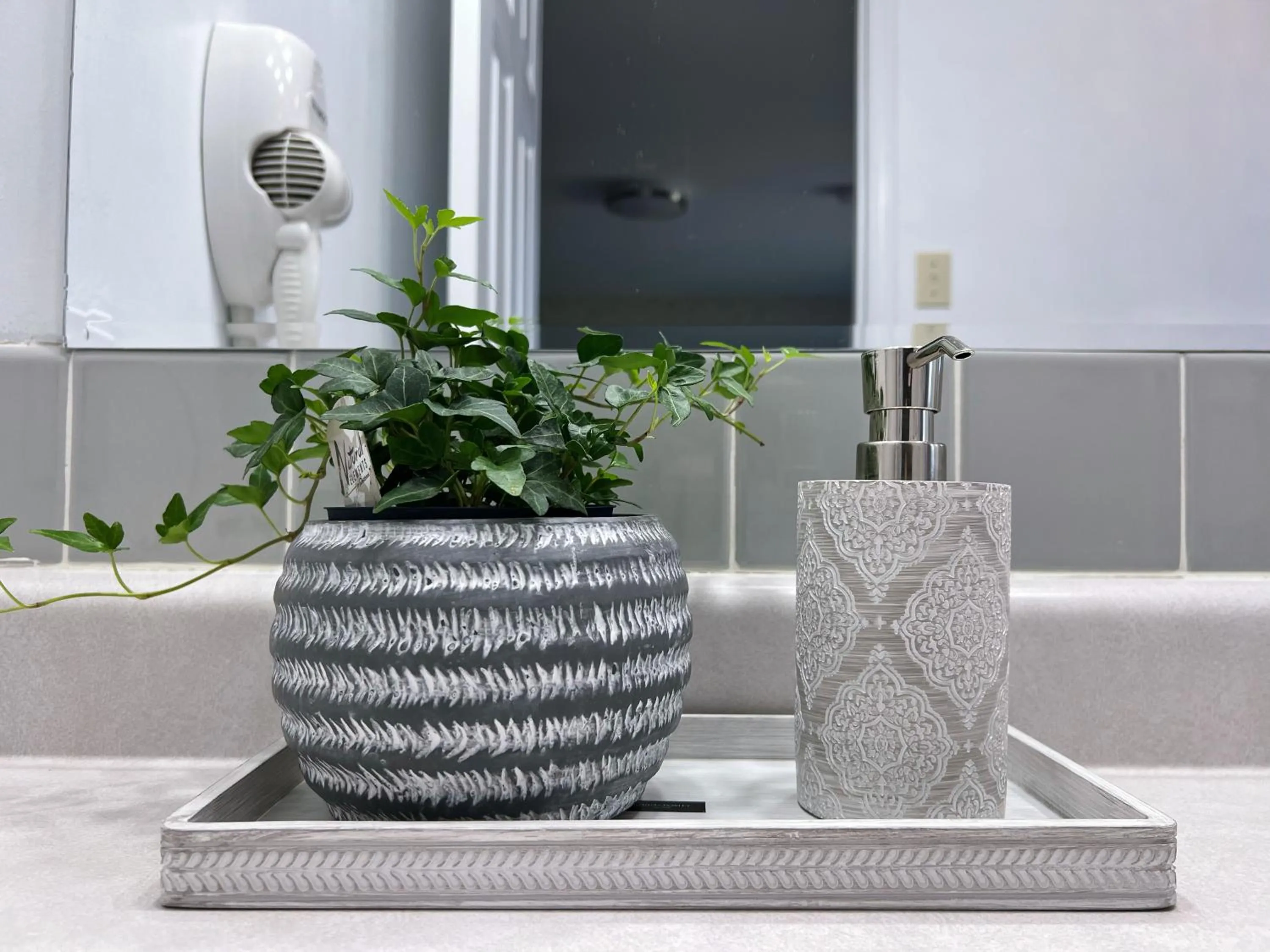 Lee's Ocean Peek B & B