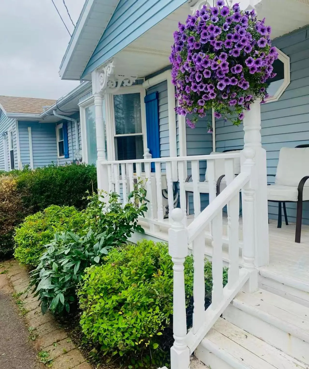 Lee's Ocean Peek B & B