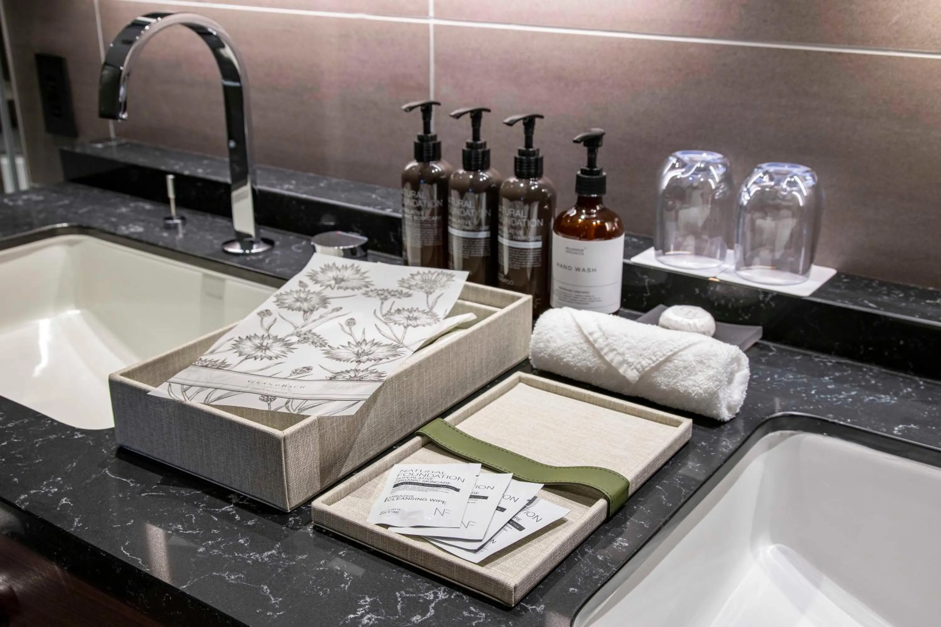 towels in Hotel GrandBach Tokyo Ginza