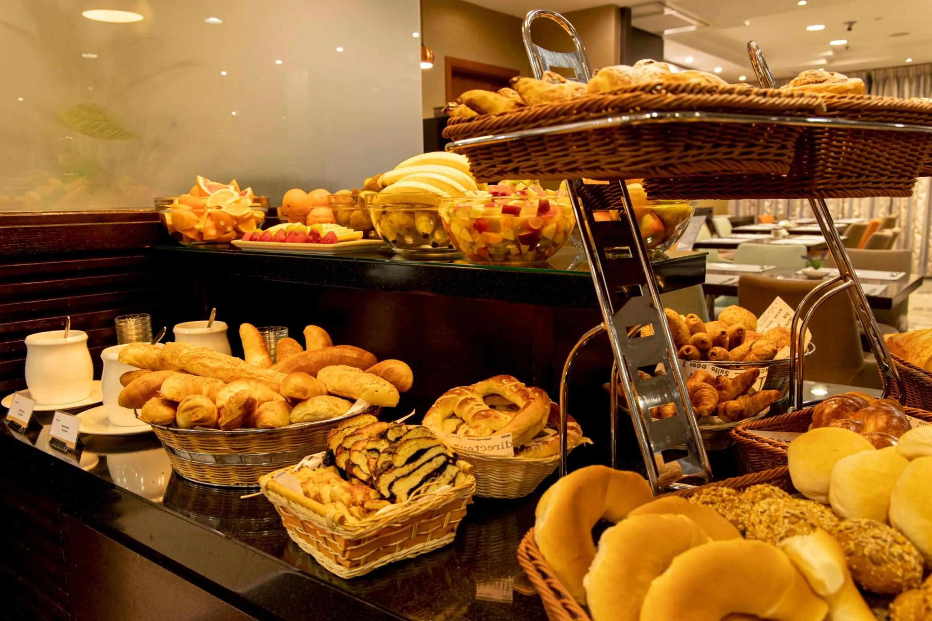 Buffet breakfast in Lion's Garden Hotel