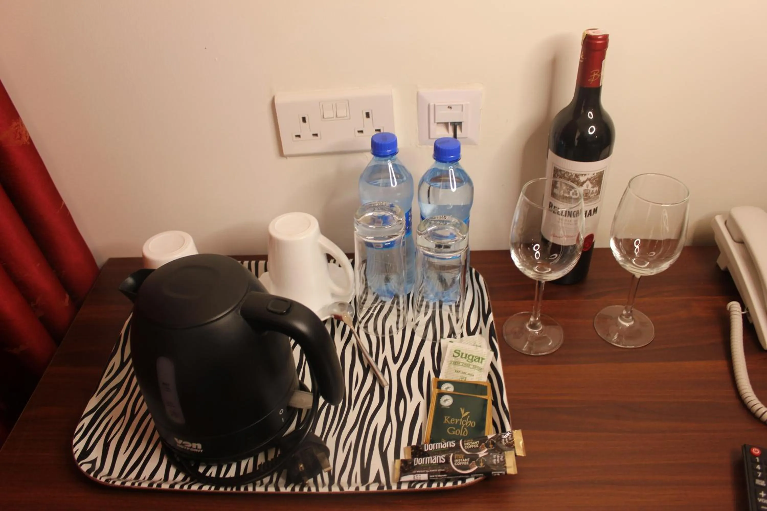 Food and drinks in The Crossroads Hotel, Westlands