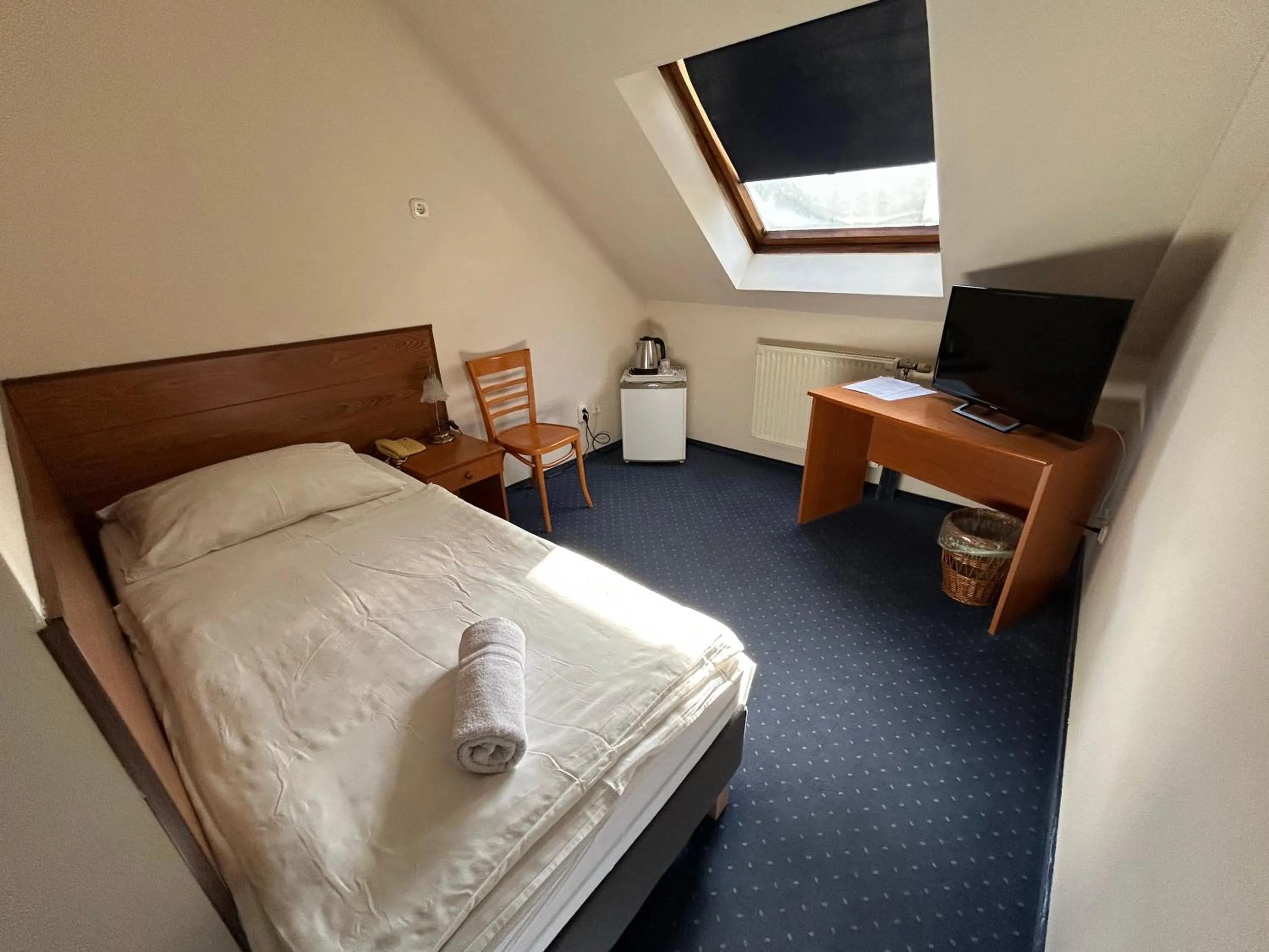 Photo of the whole room, Bed in Corvin Hotel