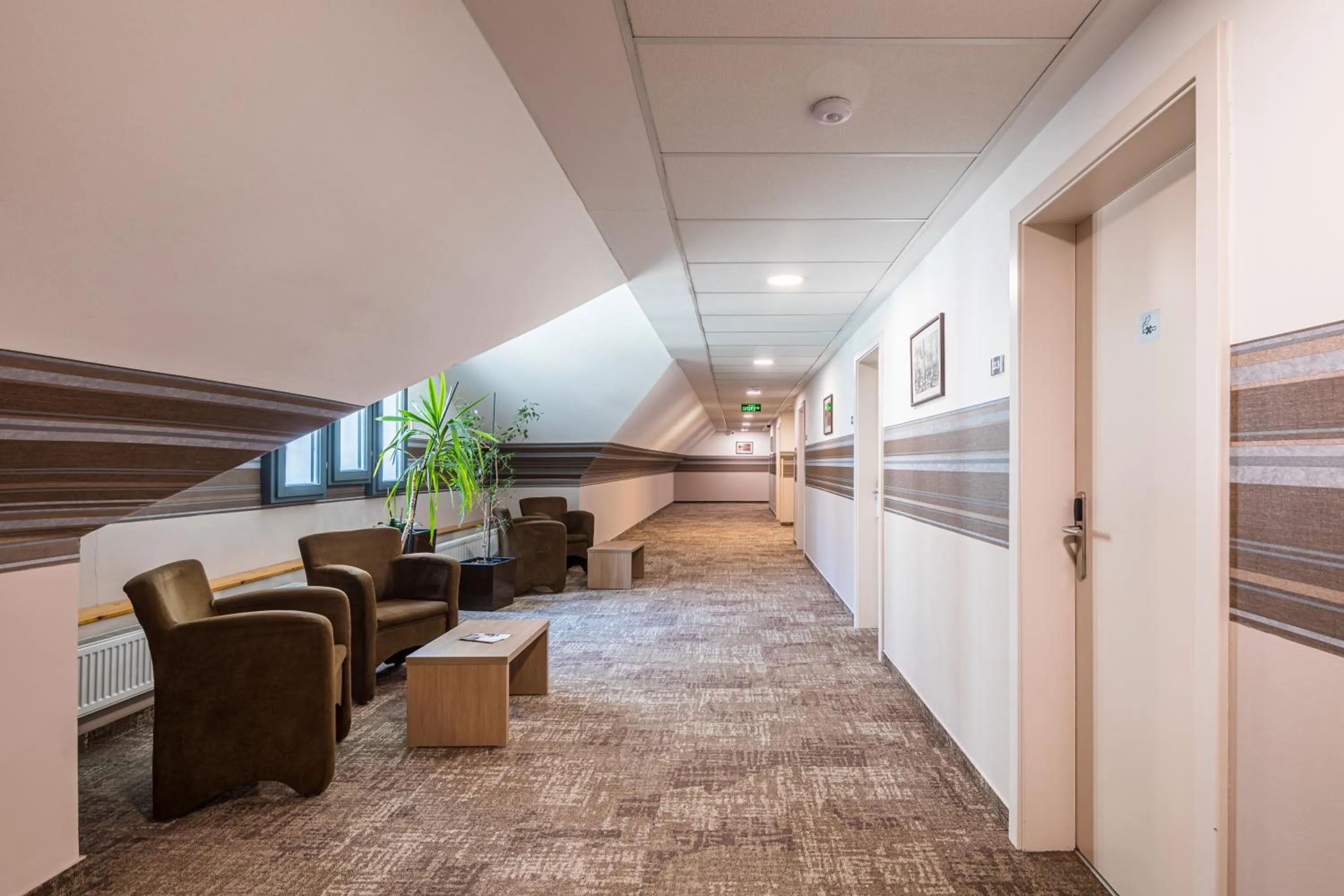 Seating area in Erzsébet Királyné Szálloda