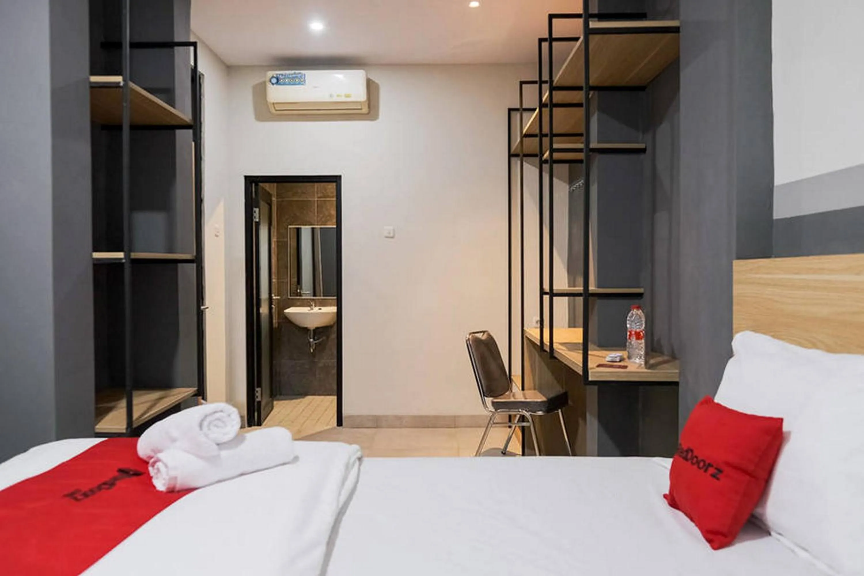 Bed in RedDoorz Plus near Taman Anggrek Mall