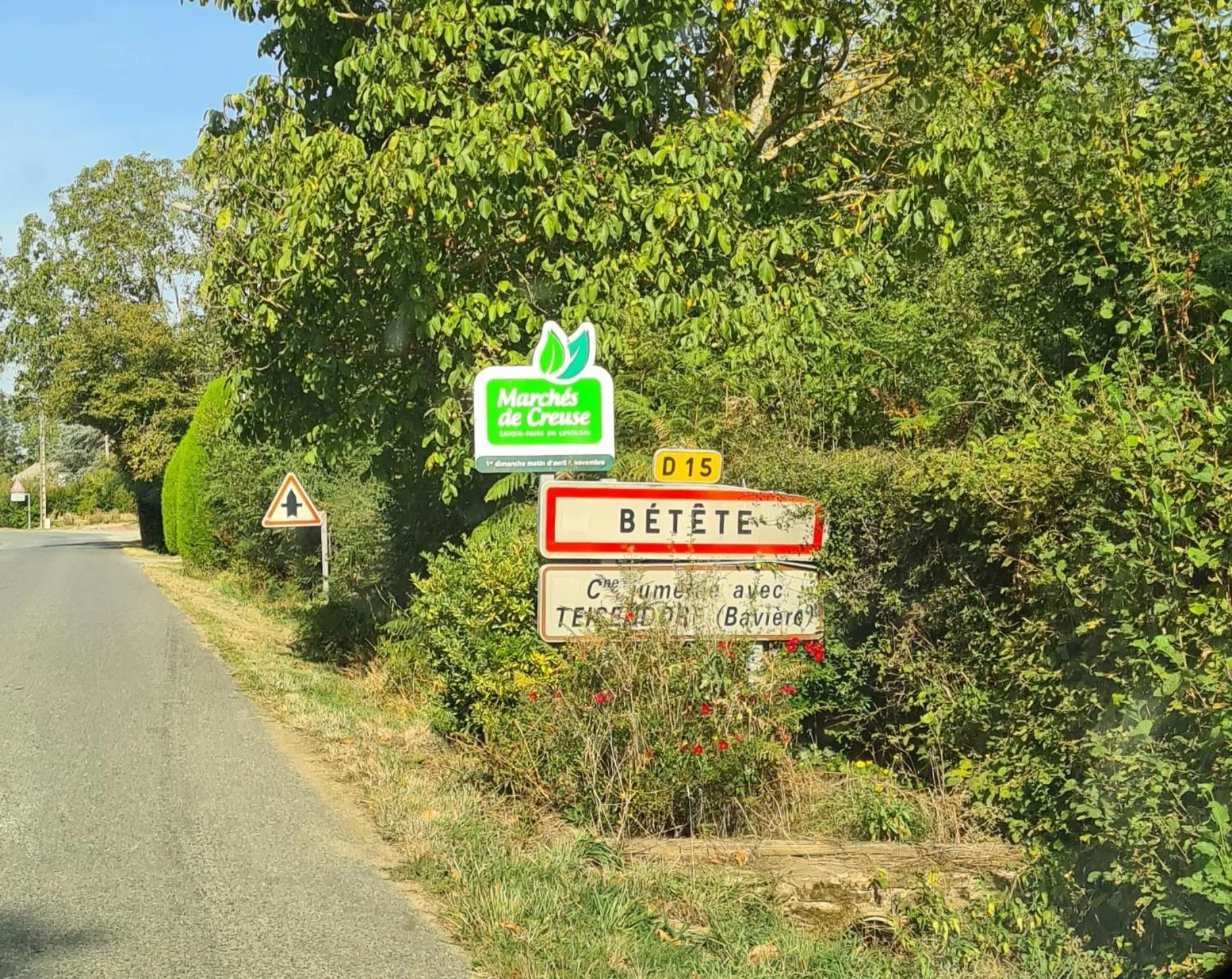 Other in L'Eléphant Heureux