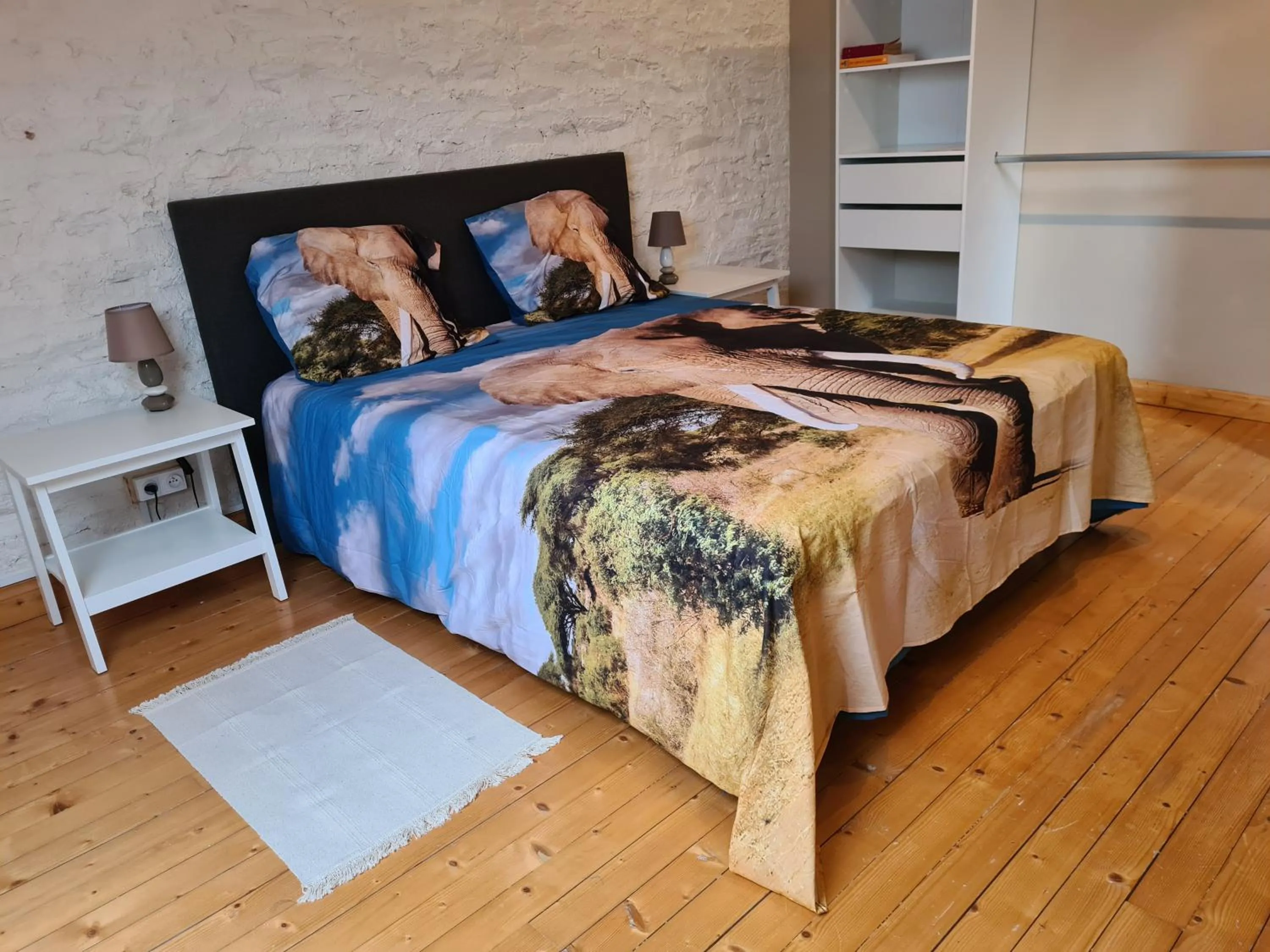 Bed in L'Eléphant Heureux