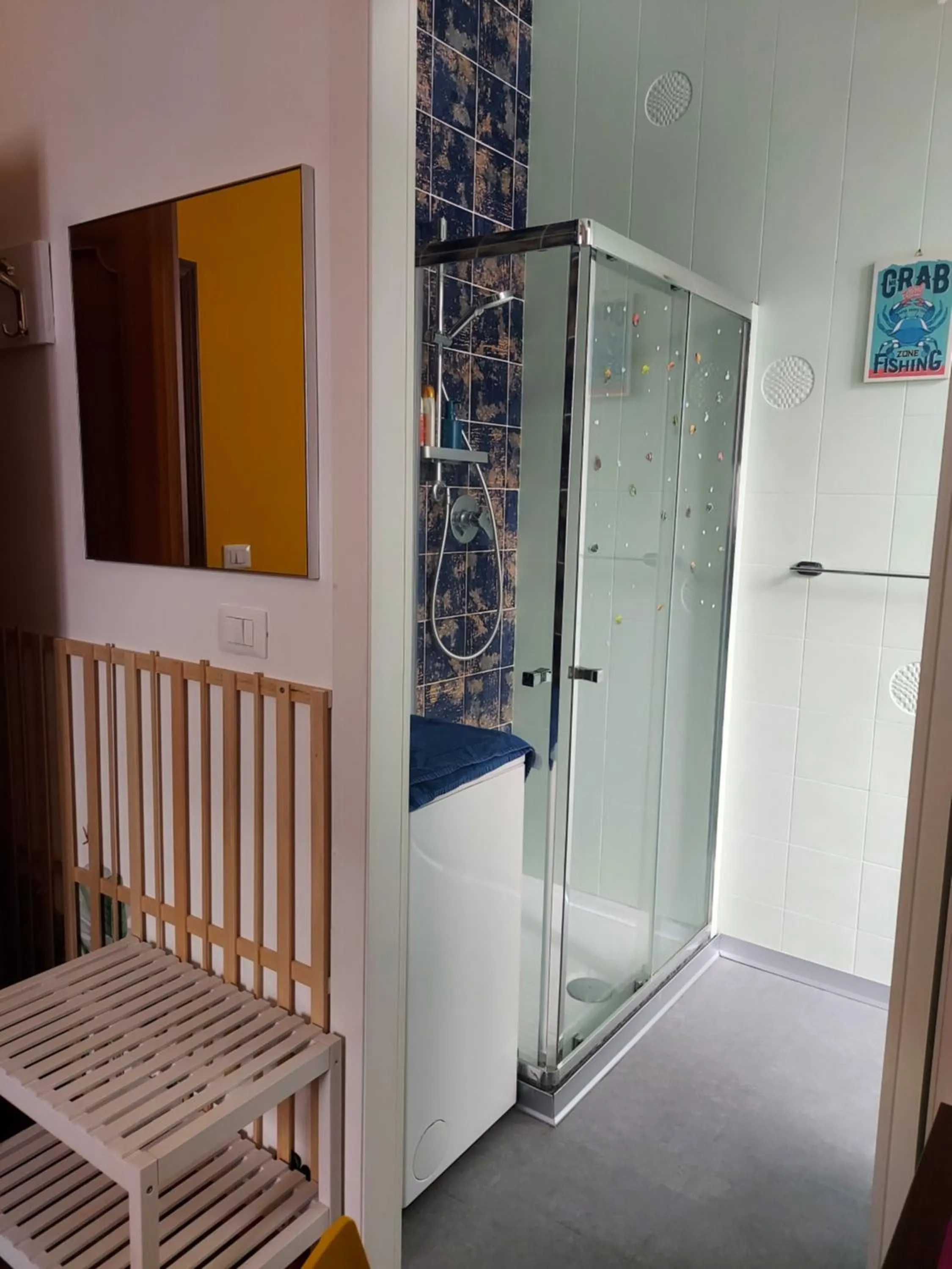 Shower in Guesthouse Calvart25