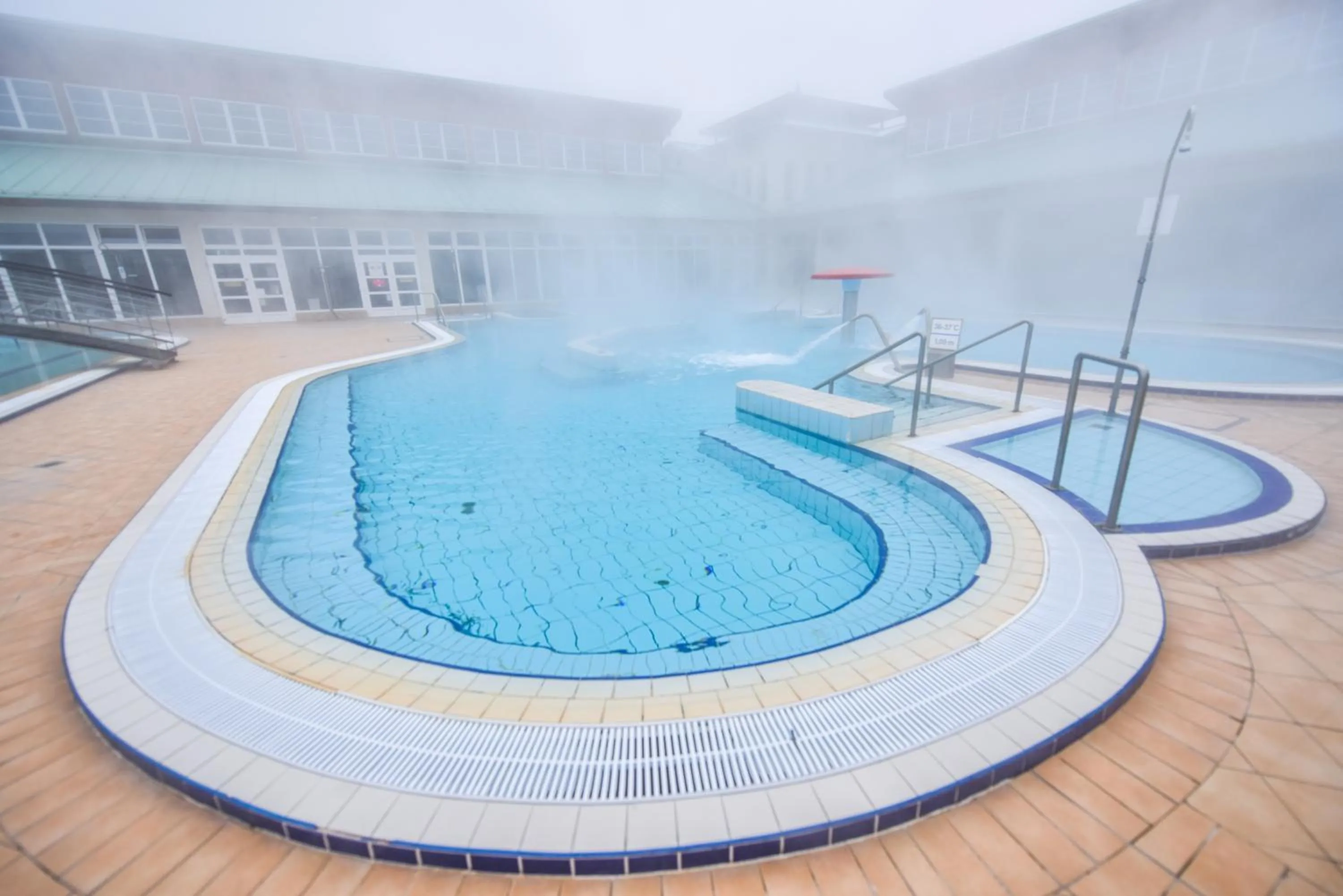 Swimming pool in Aqua Hotel Termál