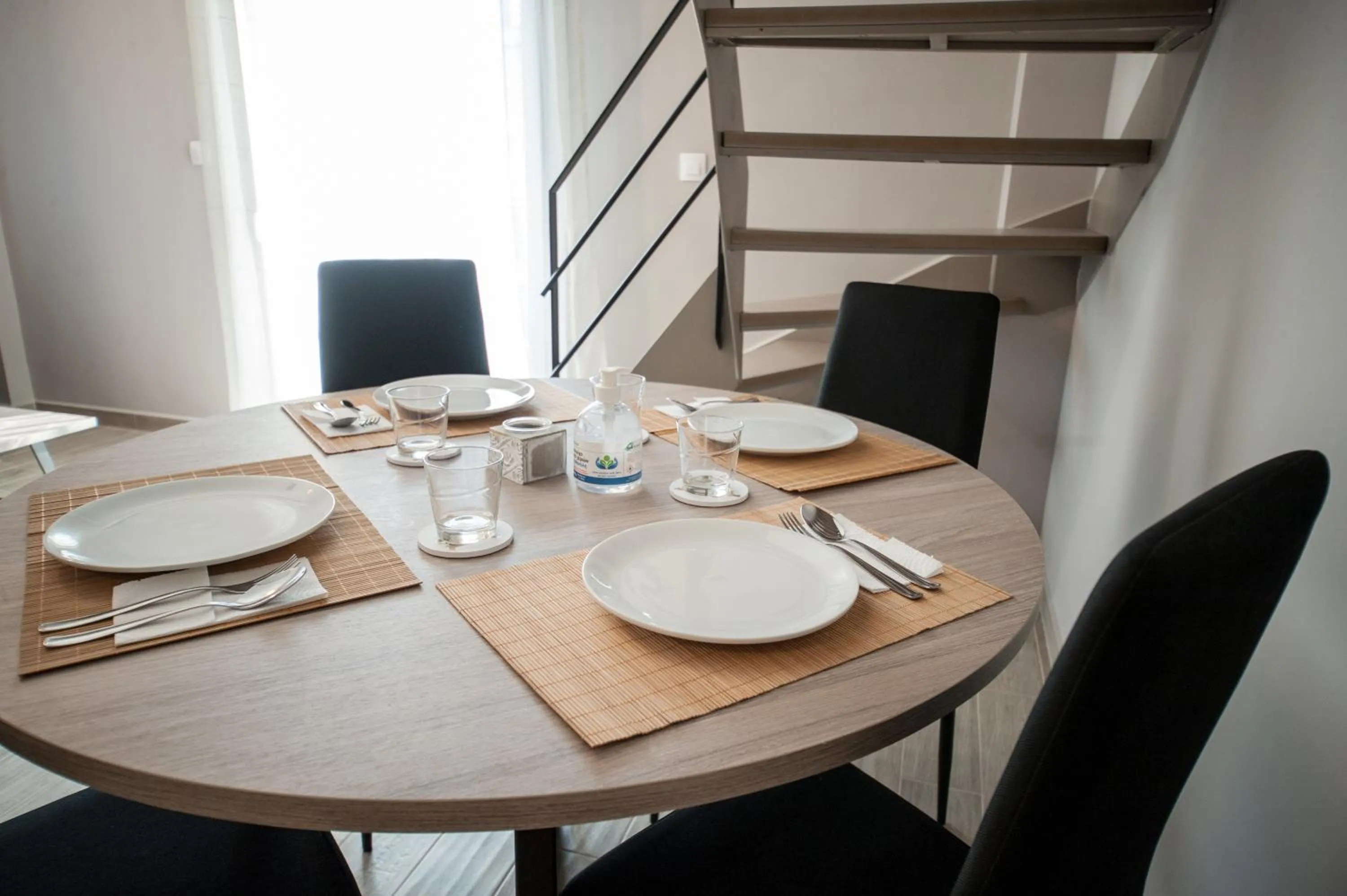 Dining area in NIKI'S apartments