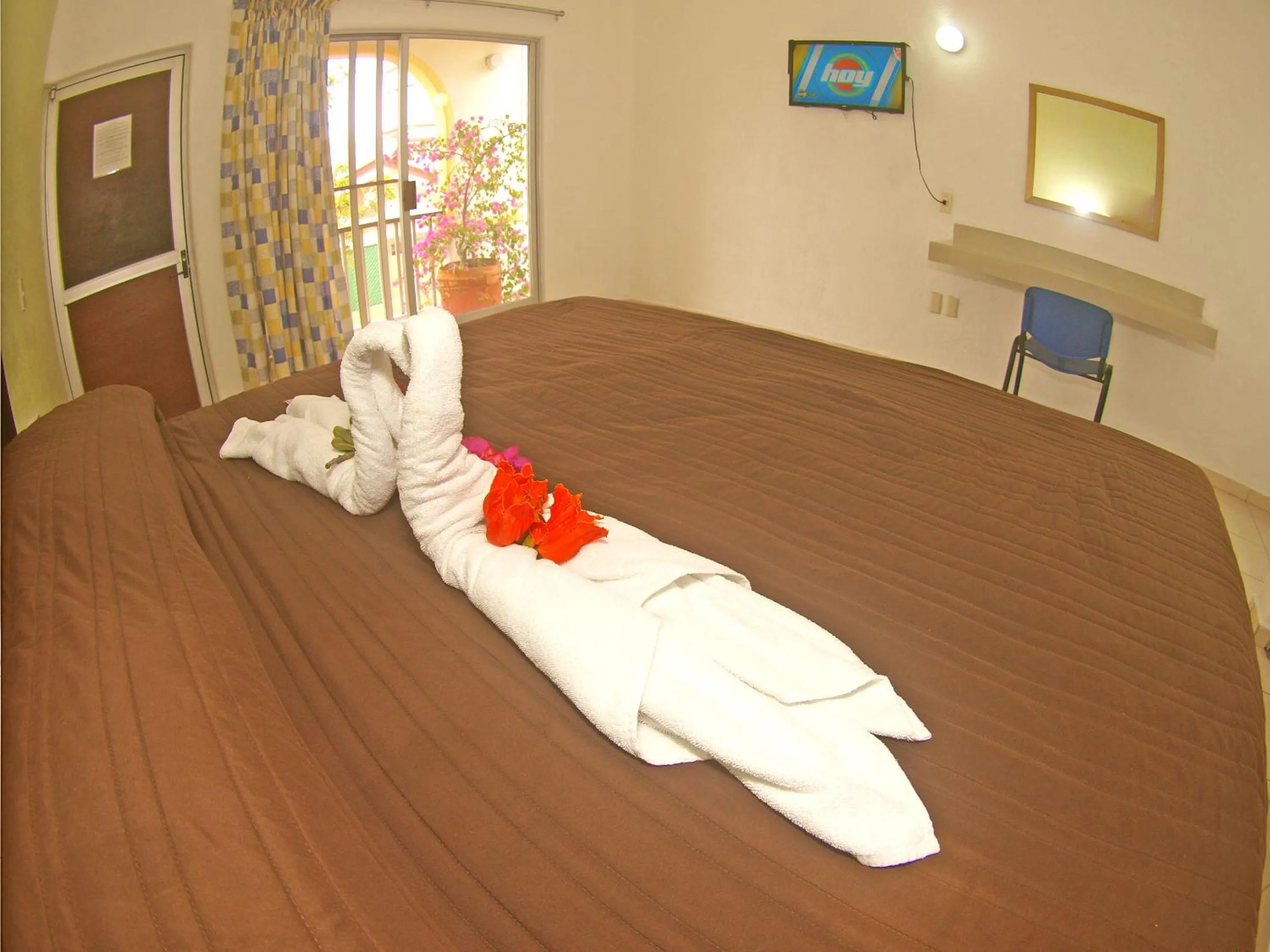 Property building, Bed in Hotel Rio Balsas