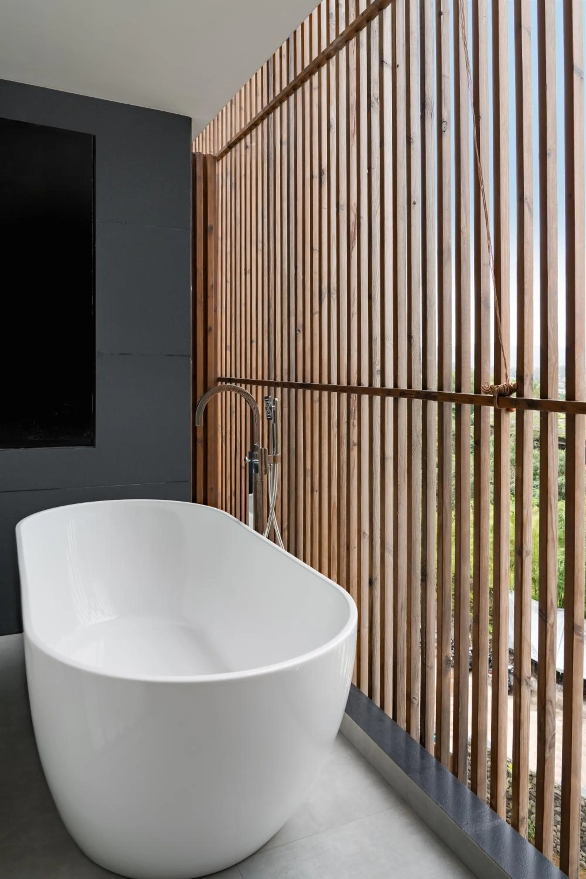 Bath in Radisson Resort and Spa Lonavala