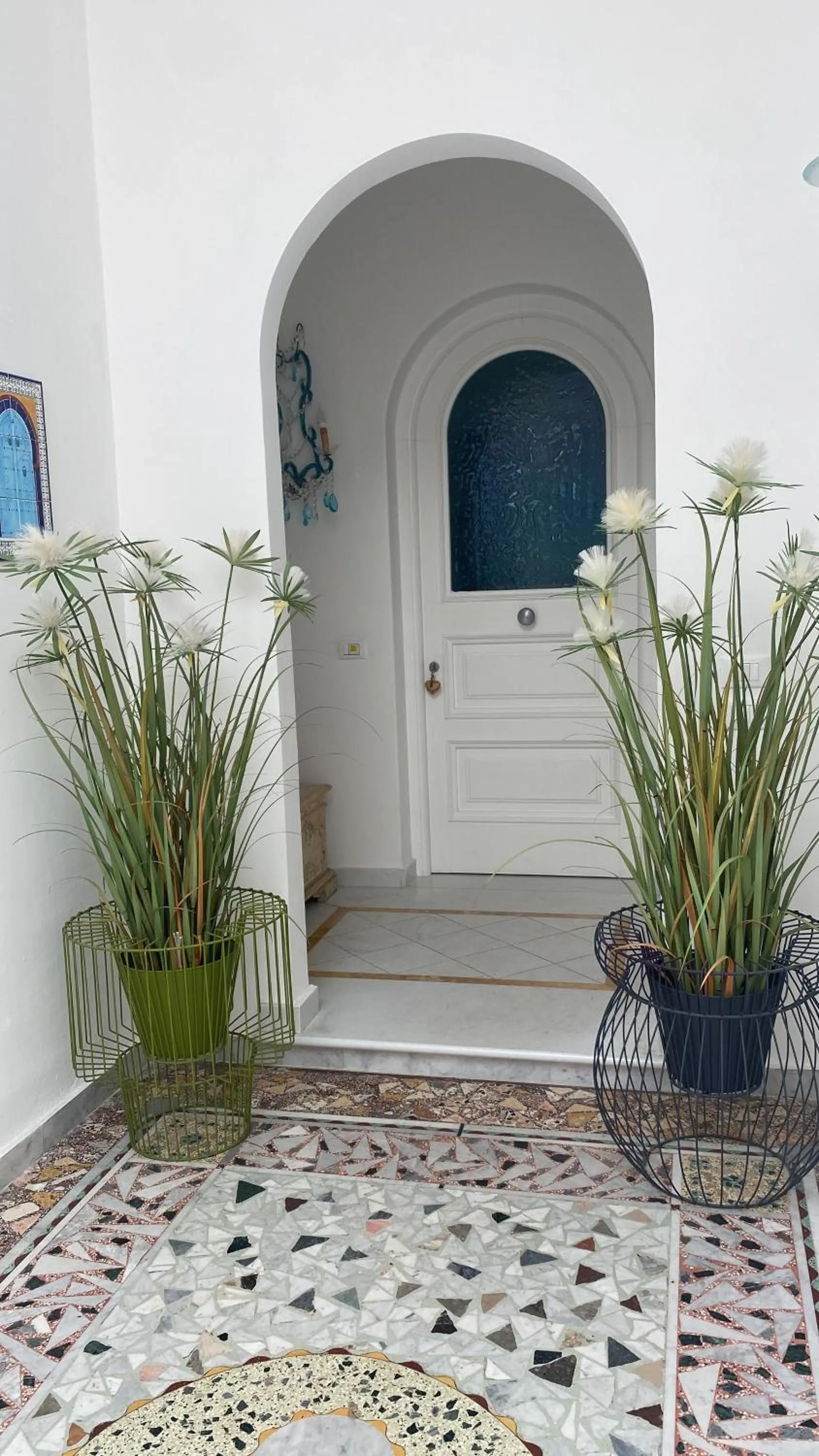 Facade/entrance in Queen Suite - Luxury Rooms