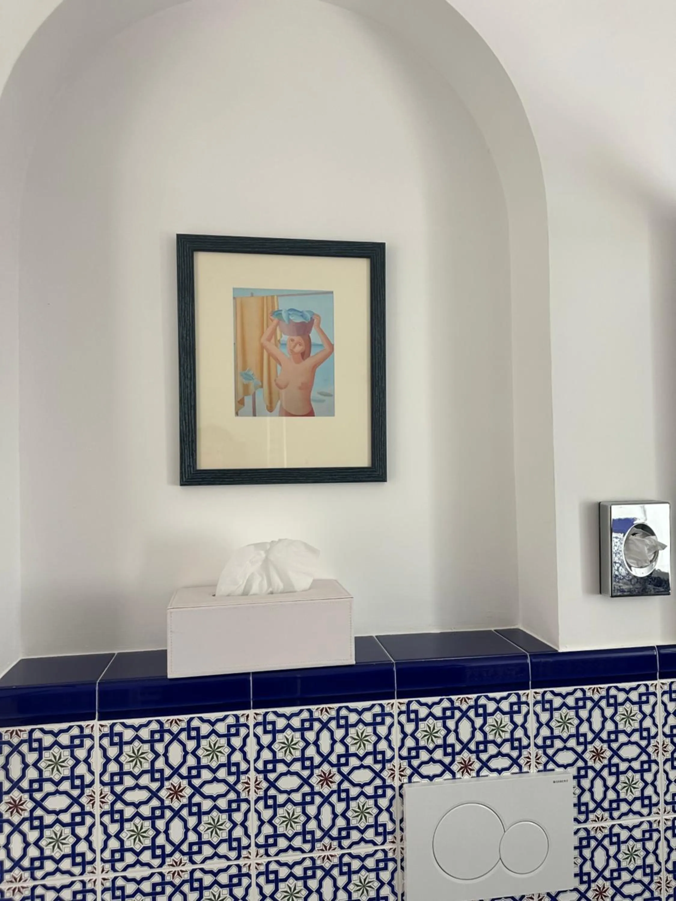 Bed in Queen Suite - Luxury Rooms