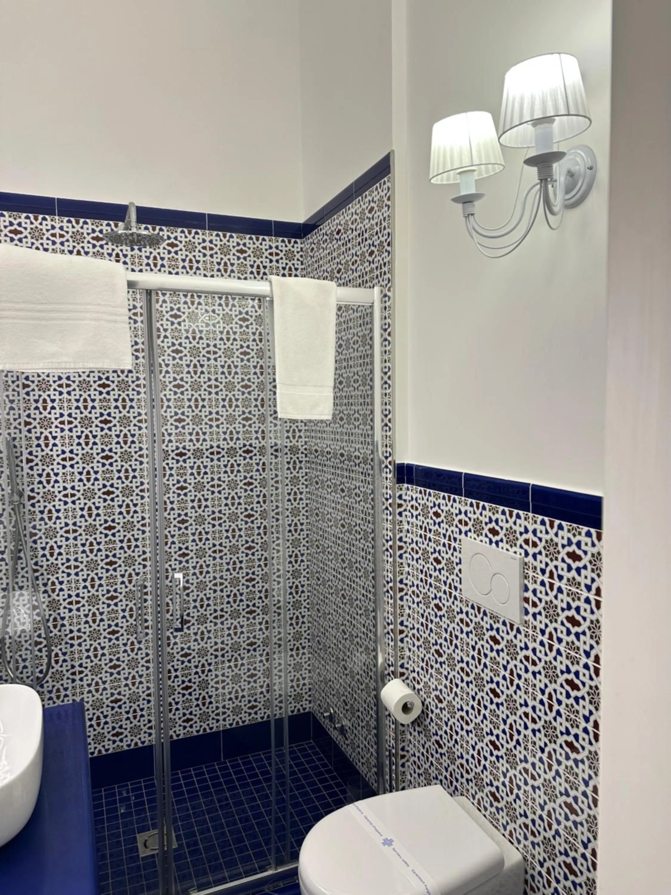 Queen Suite - Luxury Rooms