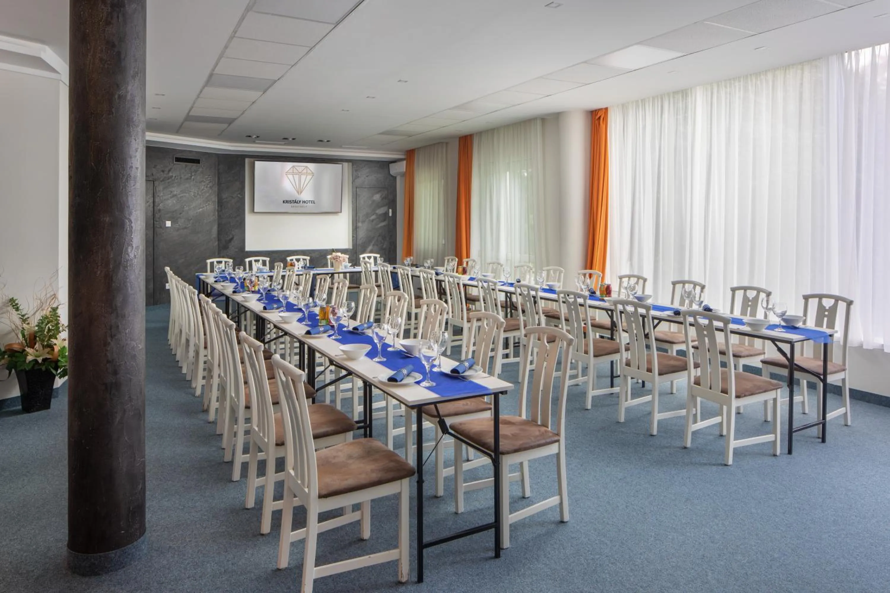 Meeting/conference room in Kristály Hotel