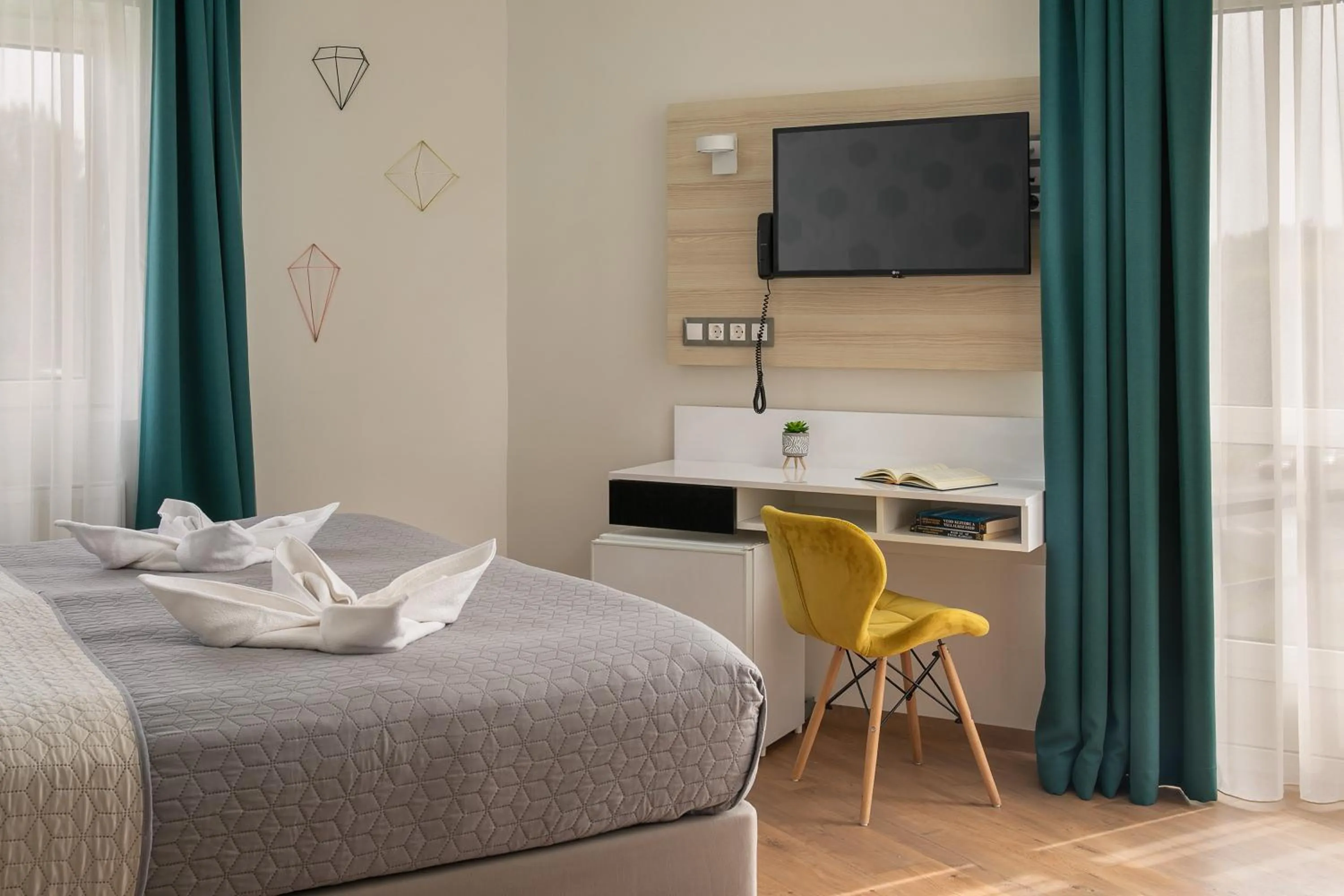 Photo of the whole room in Kristály Hotel