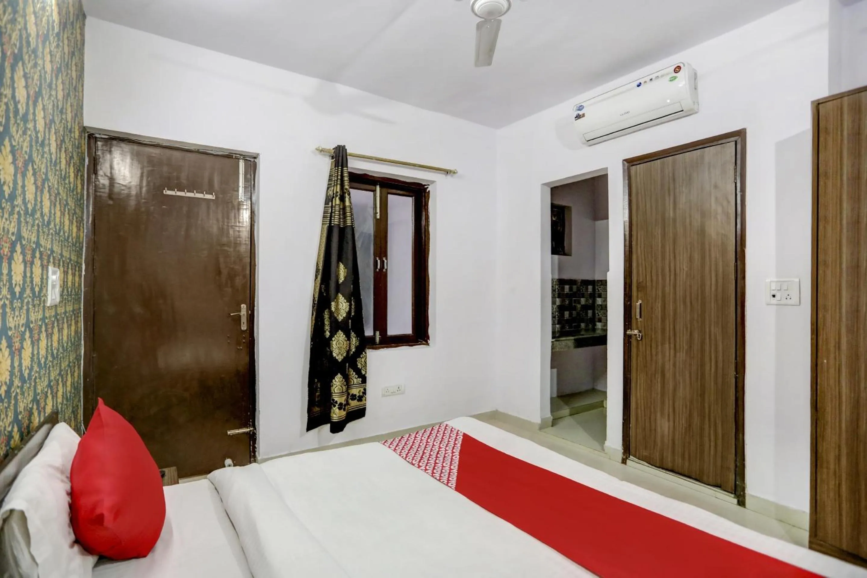 Bedroom, Bed in Super Hotel O Blissbourn