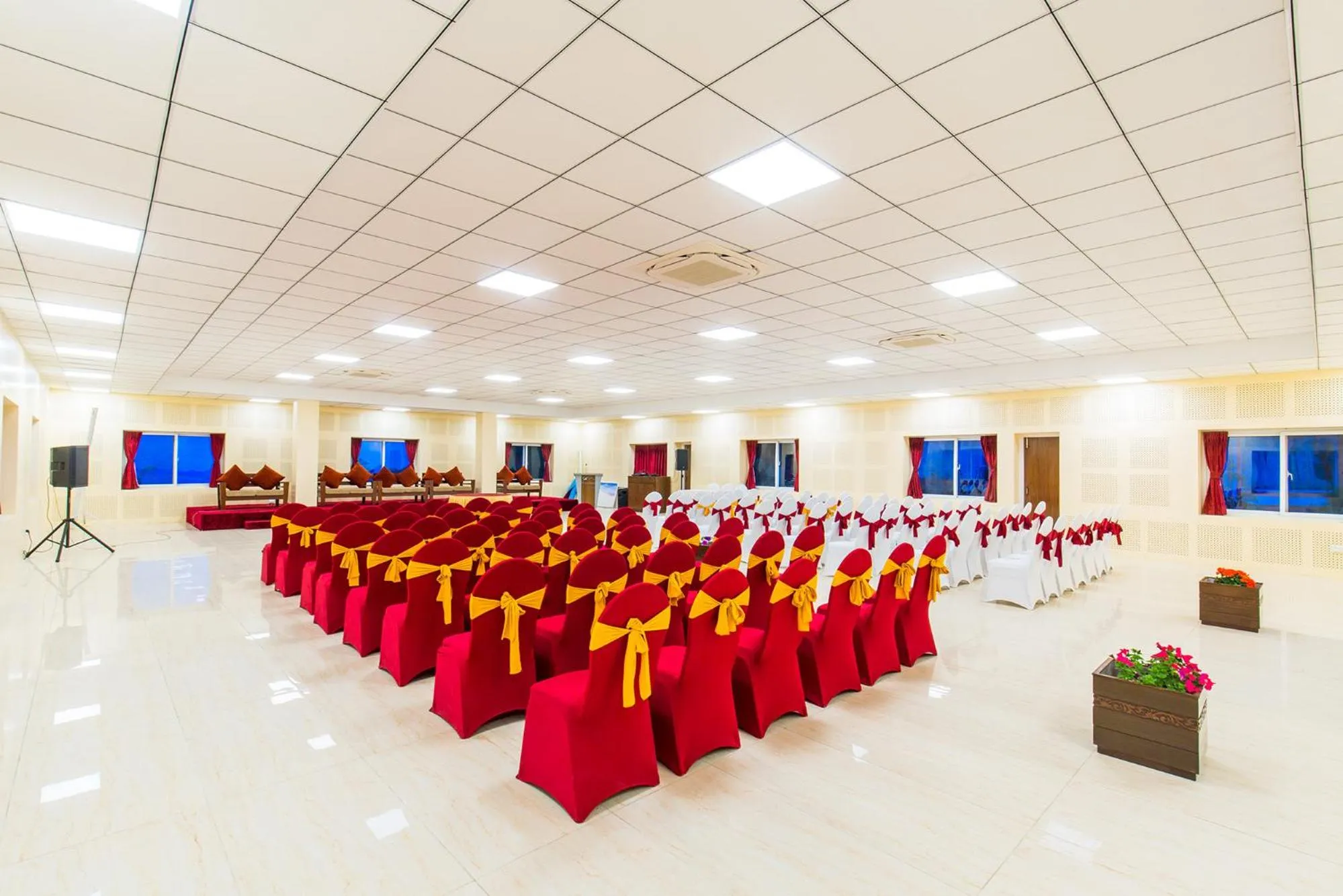 Banquet/Function facilities in Himalaya Drishya Resort