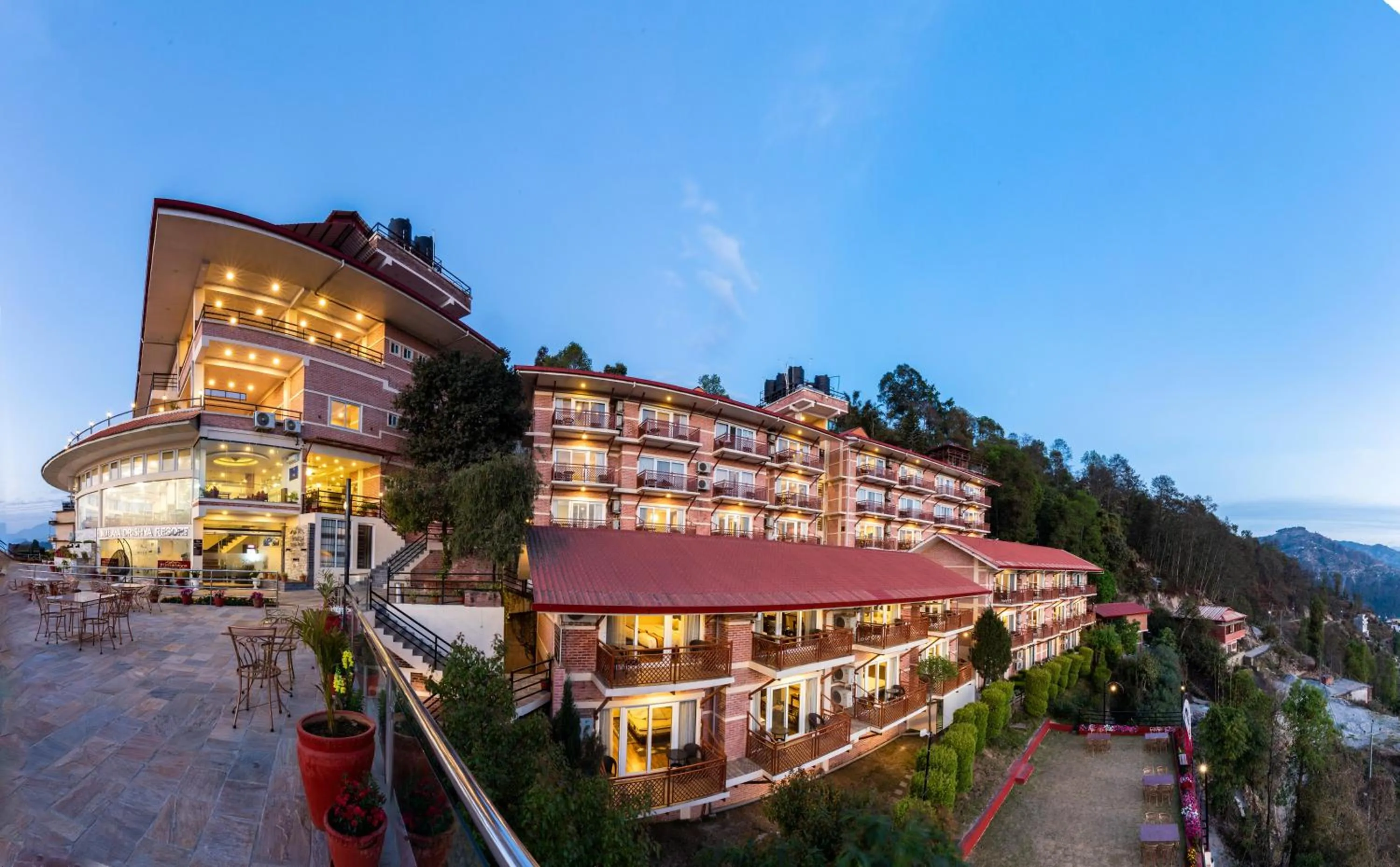 Property building in Himalaya Drishya Resort