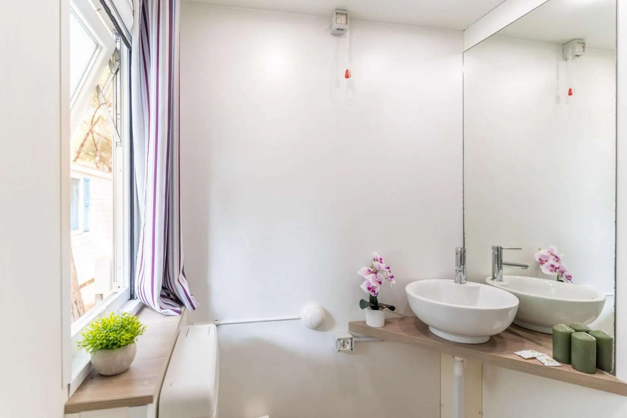 Bathroom in Club del Sole Orbetello Family Collection